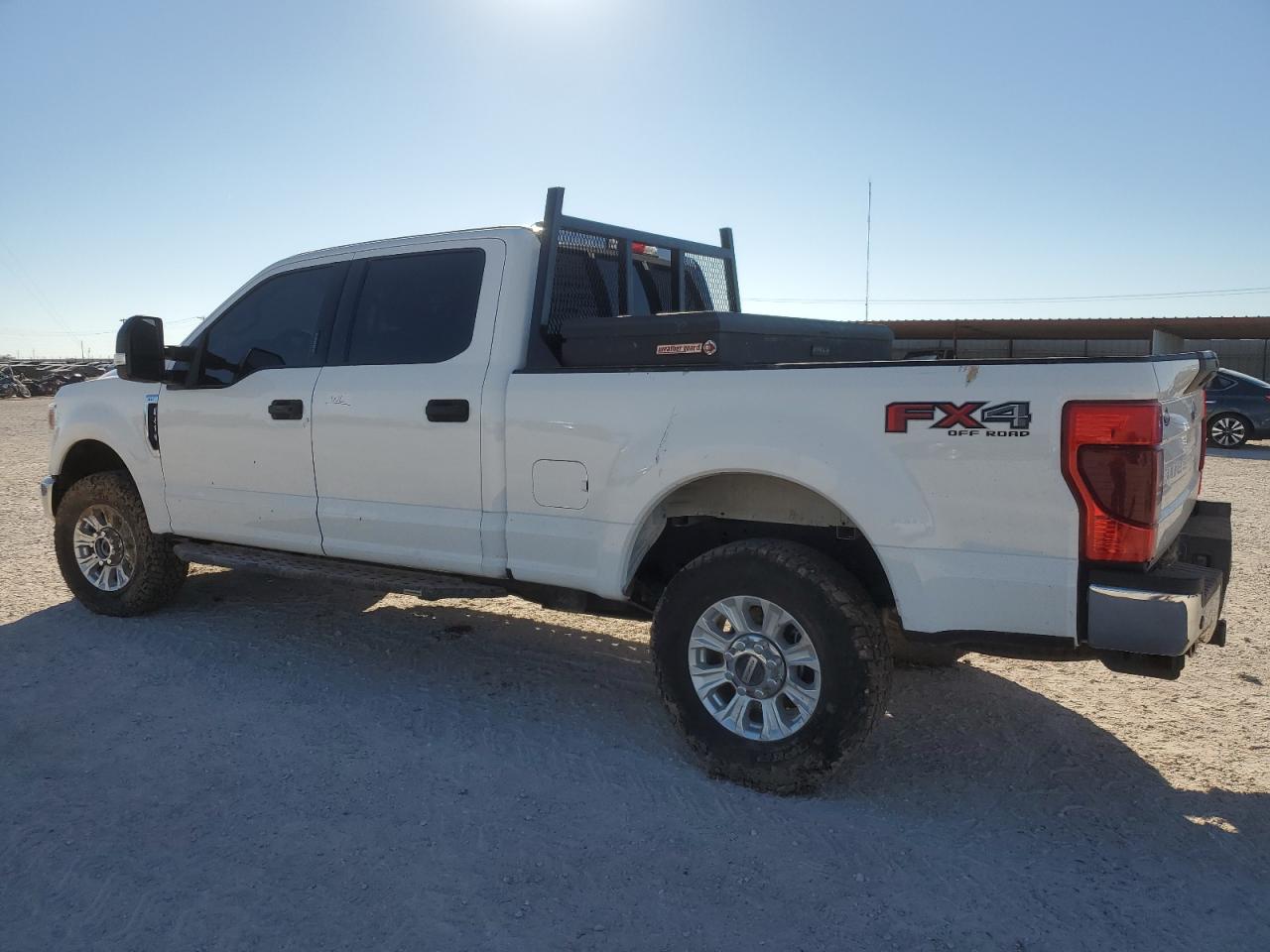 2022 Ford F250 - Image 2