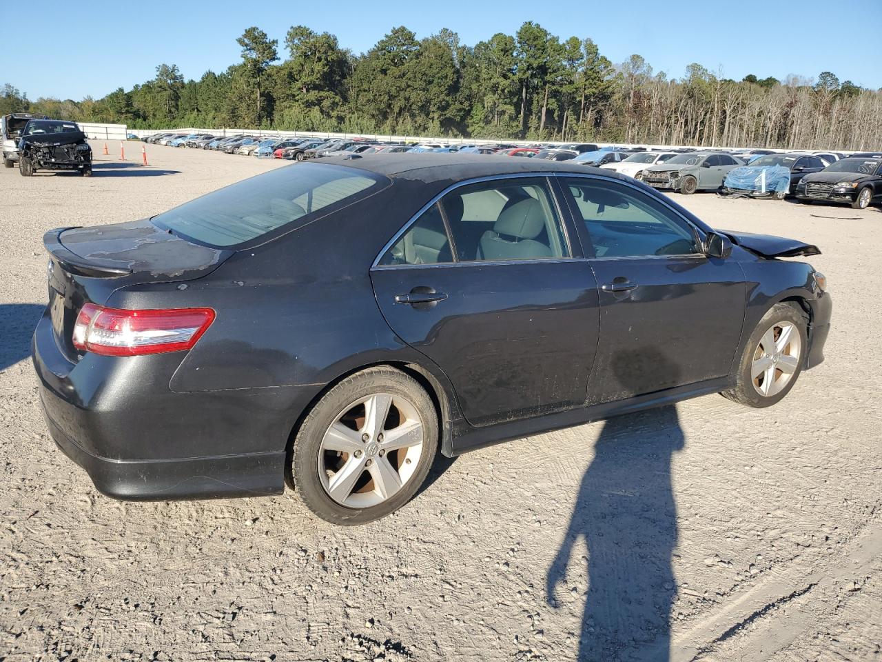 2011 Toyota Camry - Image 3