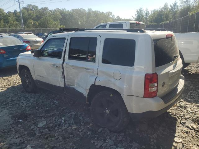  JEEP PATRIOT 2016 Белы