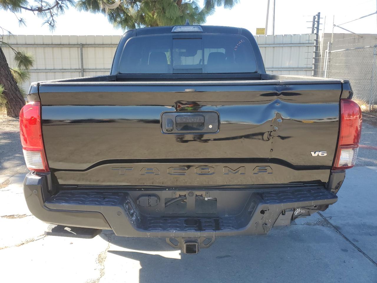 2021 Toyota Tacoma - Image 6