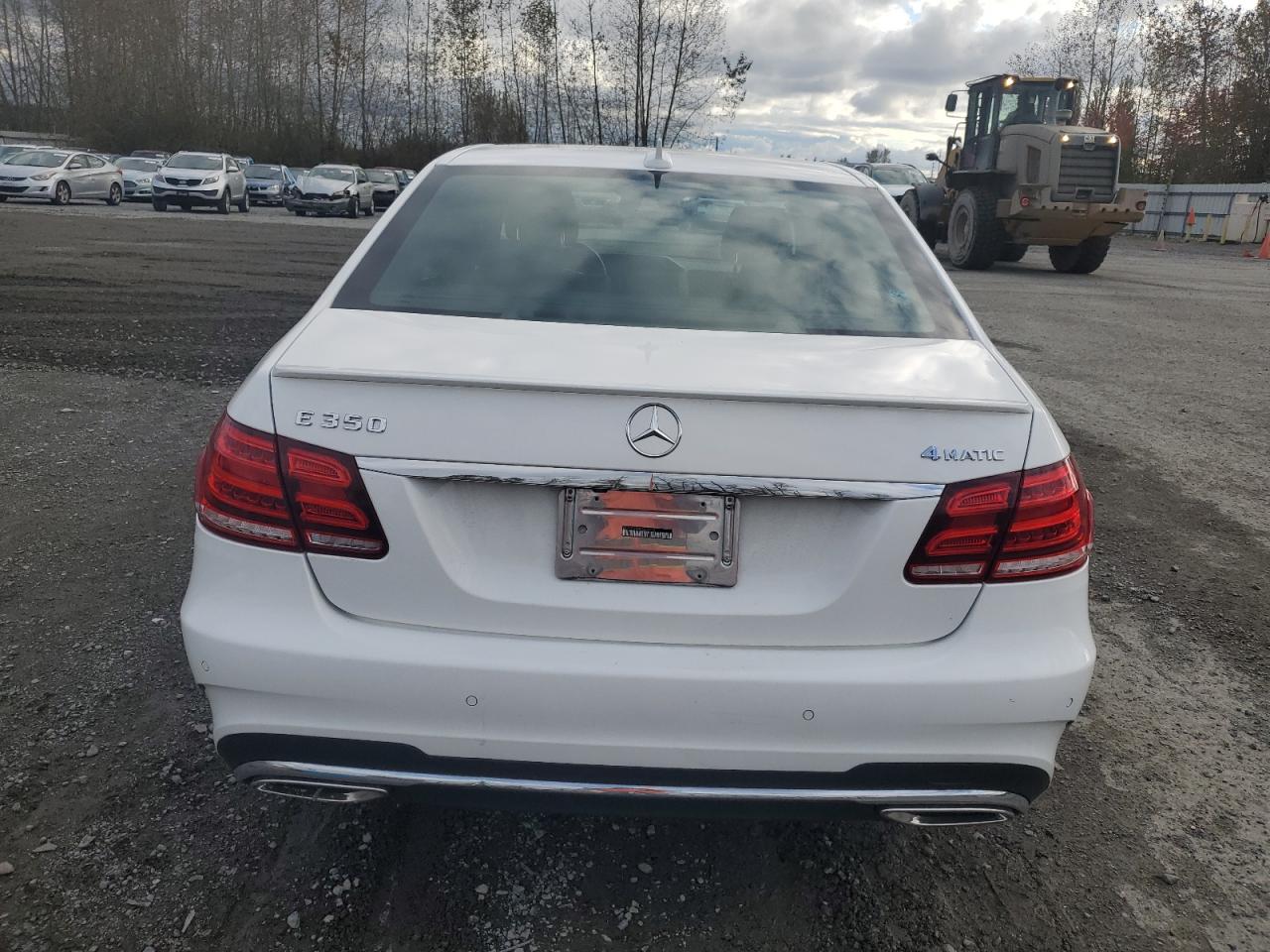 2014 Mercedes-Benz E 350 4Matic VIN: WDDHF8JB4EA833324 Lot: 76285484