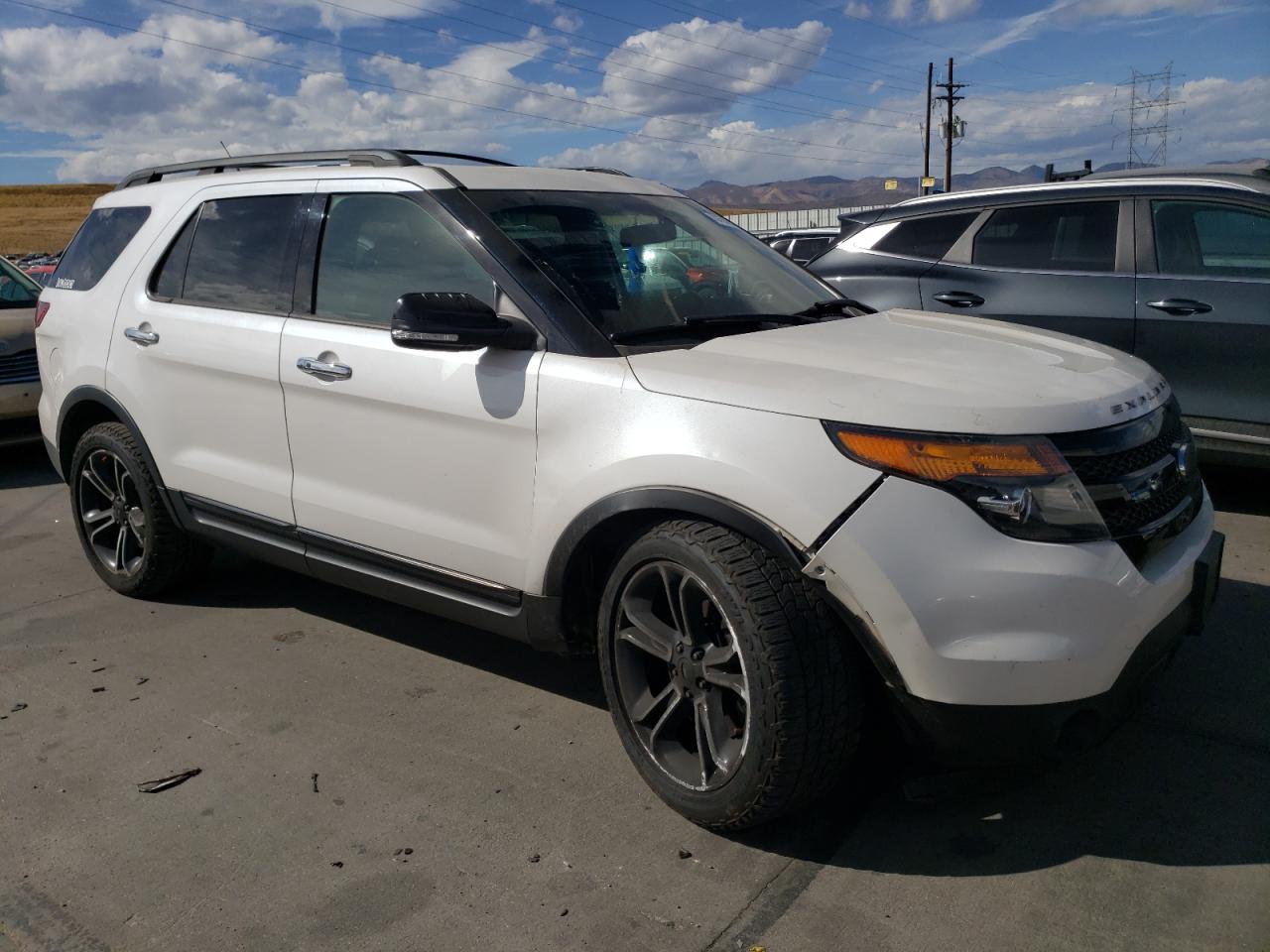 2013 Ford Explorer - Image 4