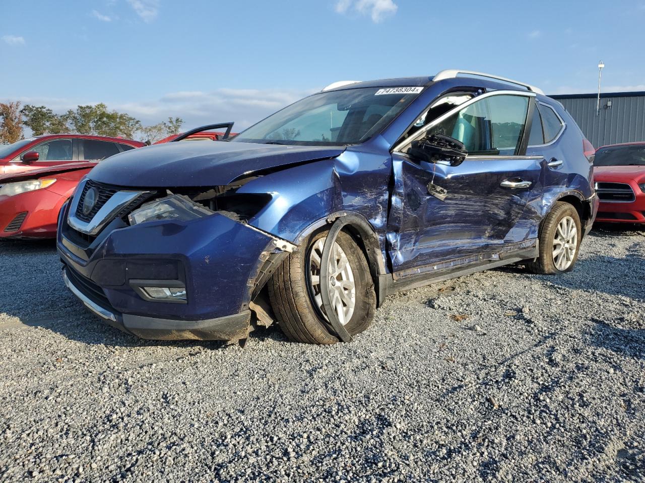 5N1AT2MT9JC792415 2018 NISSAN ROGUE - Image 1