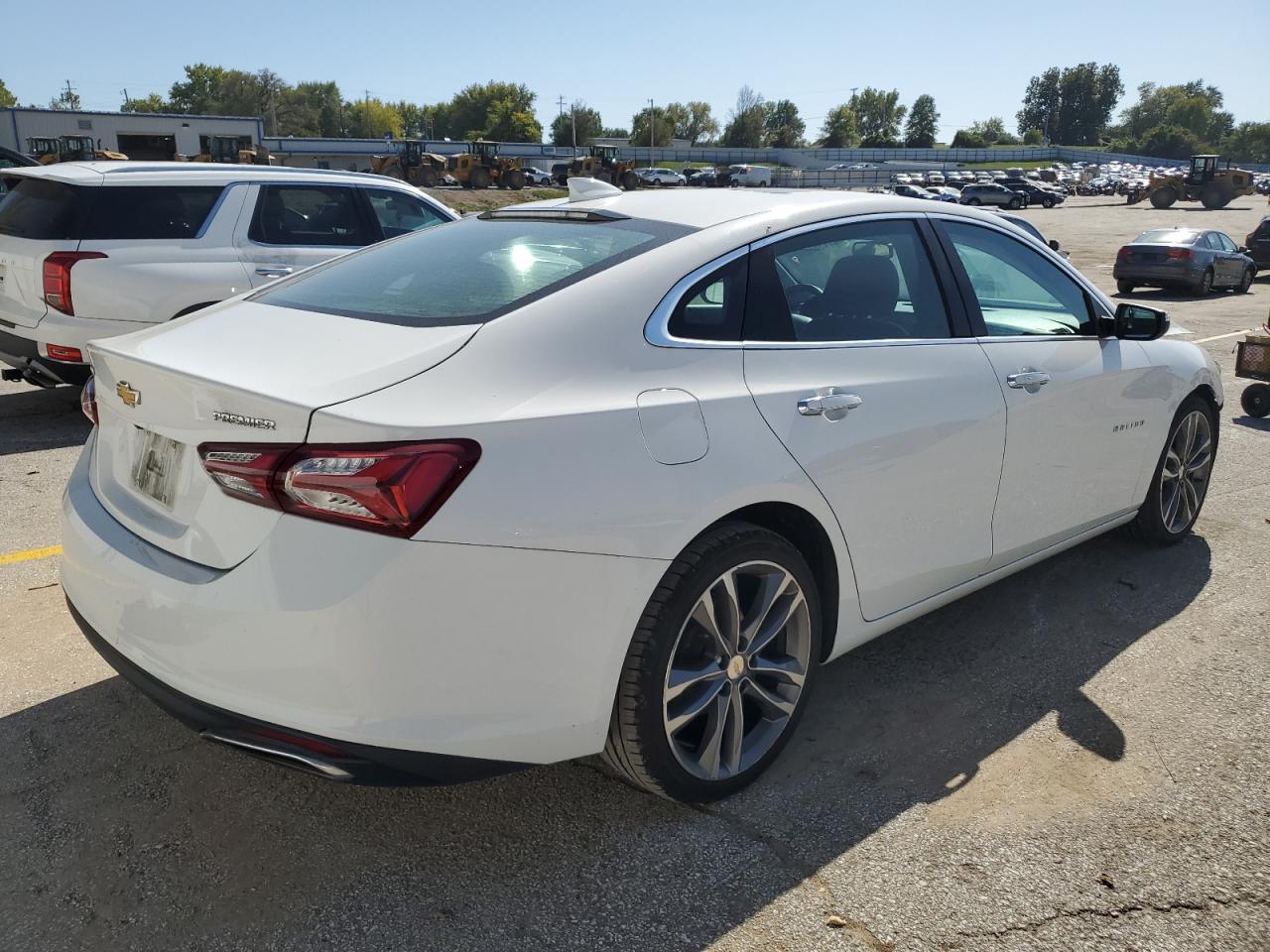2020 Chevrolet Malibu - Image 3