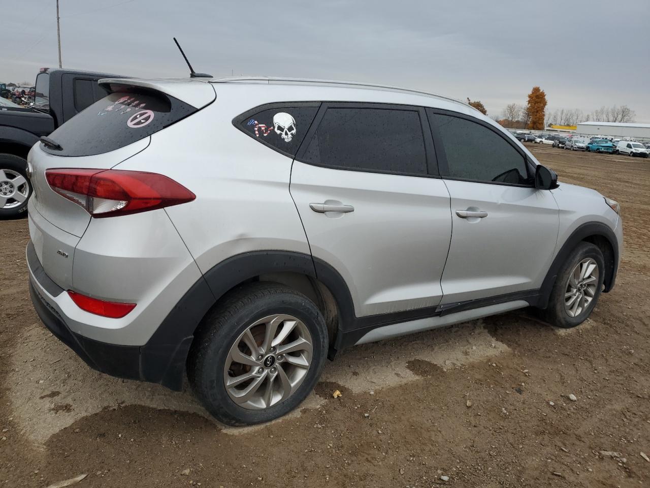 VIN KM8J3CA49HU388523 2017 HYUNDAI TUCSON no.3