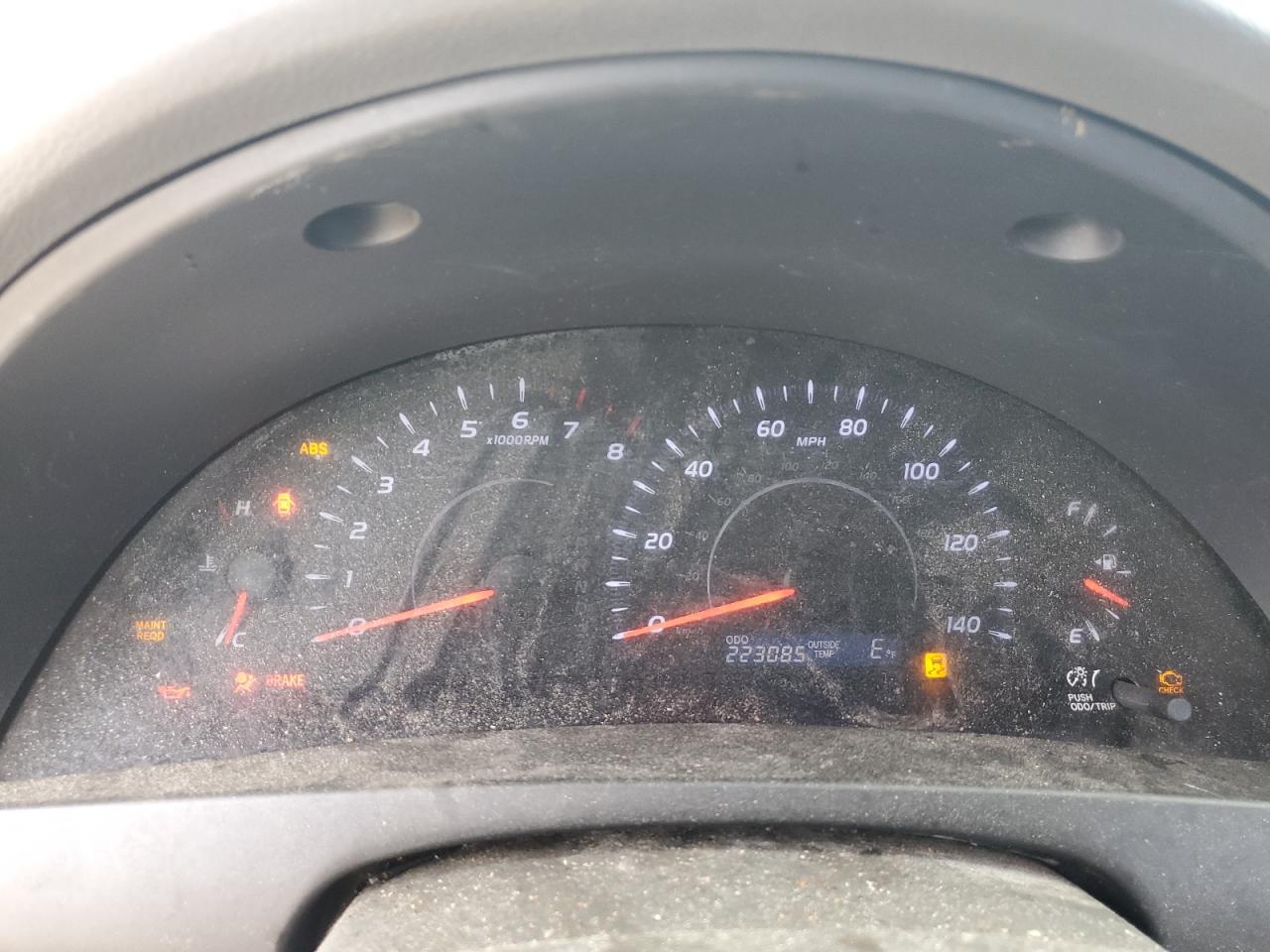 2010 Toyota Camry - Image 9