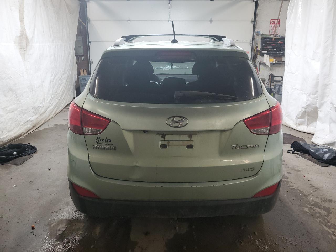 2011 Hyundai Tucson Gls VIN: KM8JUCAC3BU197711 Lot: 74042424