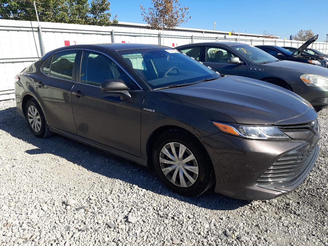 VIN 4T1B31HK4JU505072 2018 TOYOTA CAMRY no.4