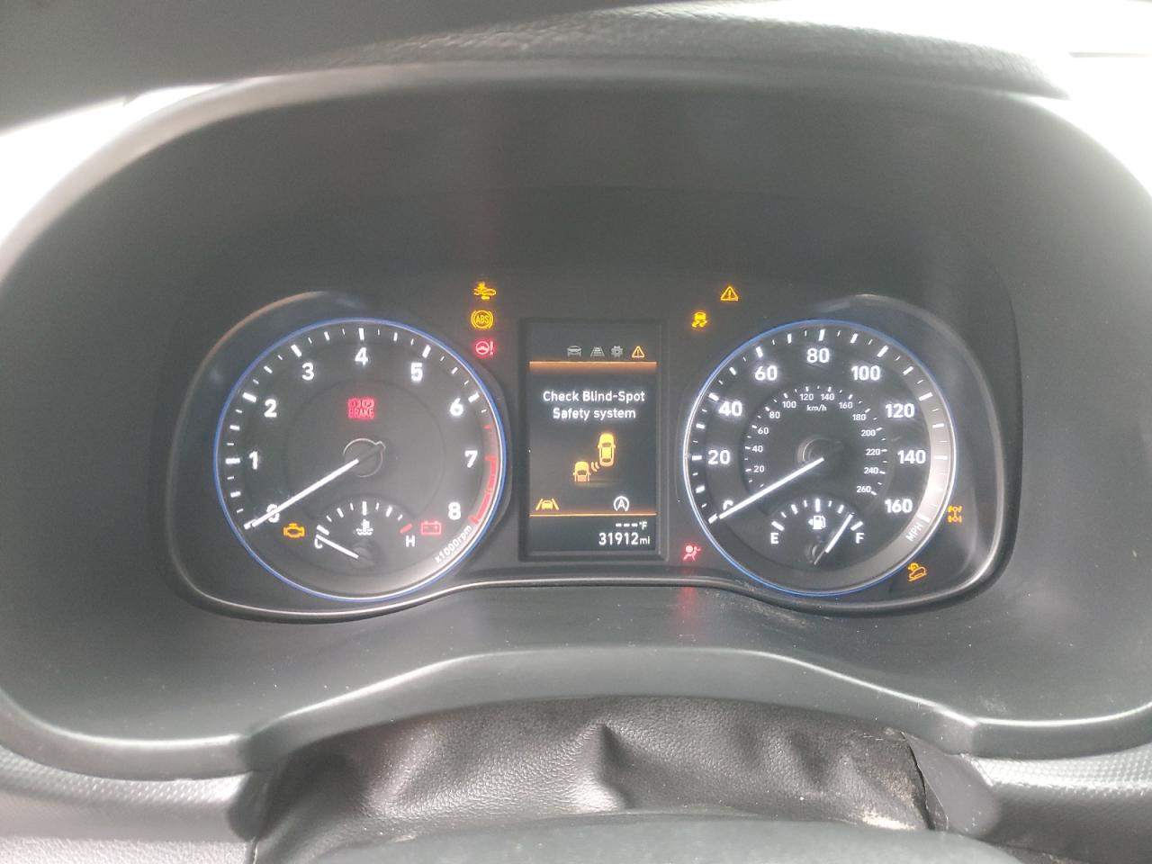 2023 Hyundai Kona - Image 9