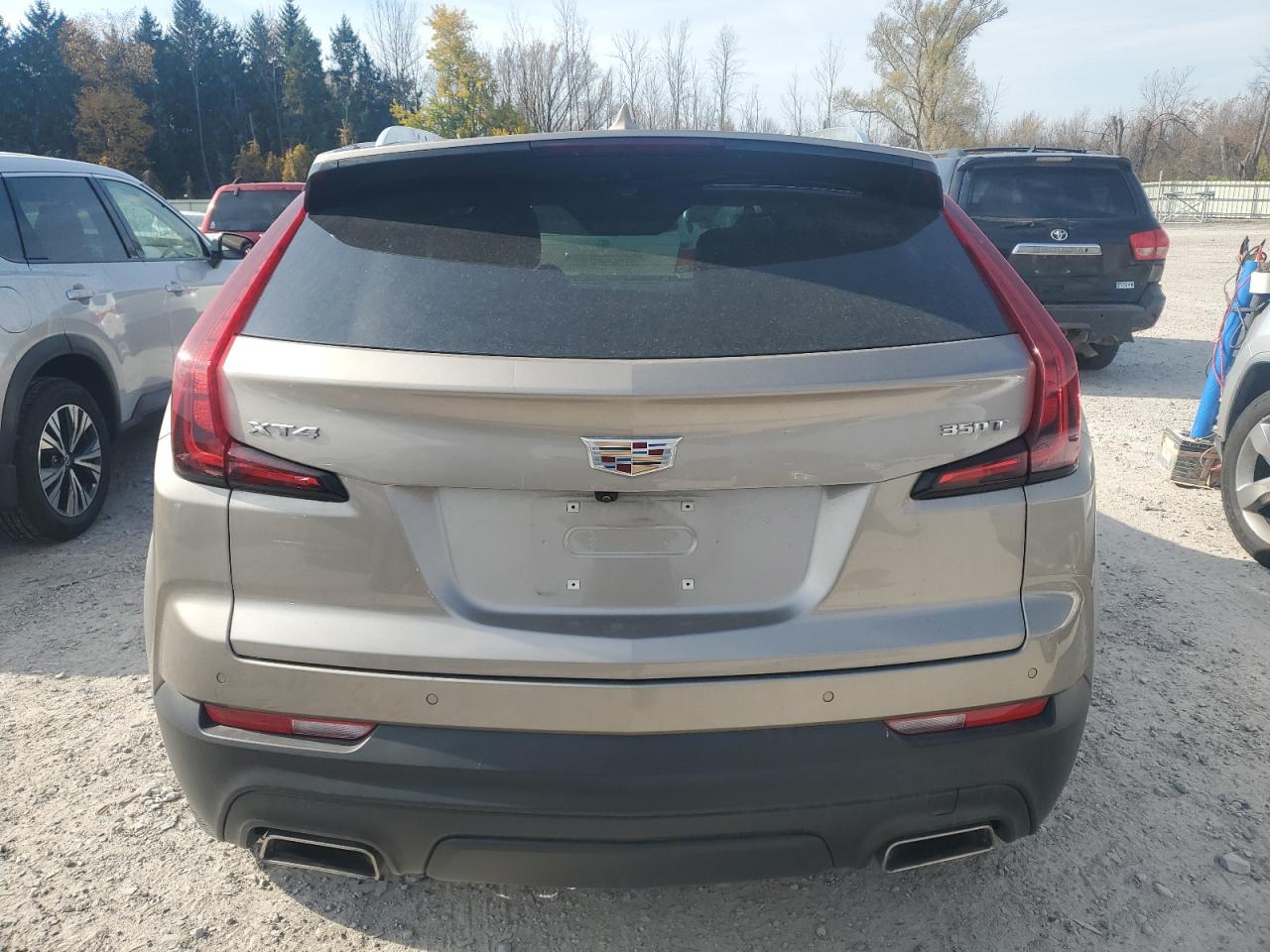 1GYAZAR4XNF121008 2022 Cadillac Xt4 Luxury