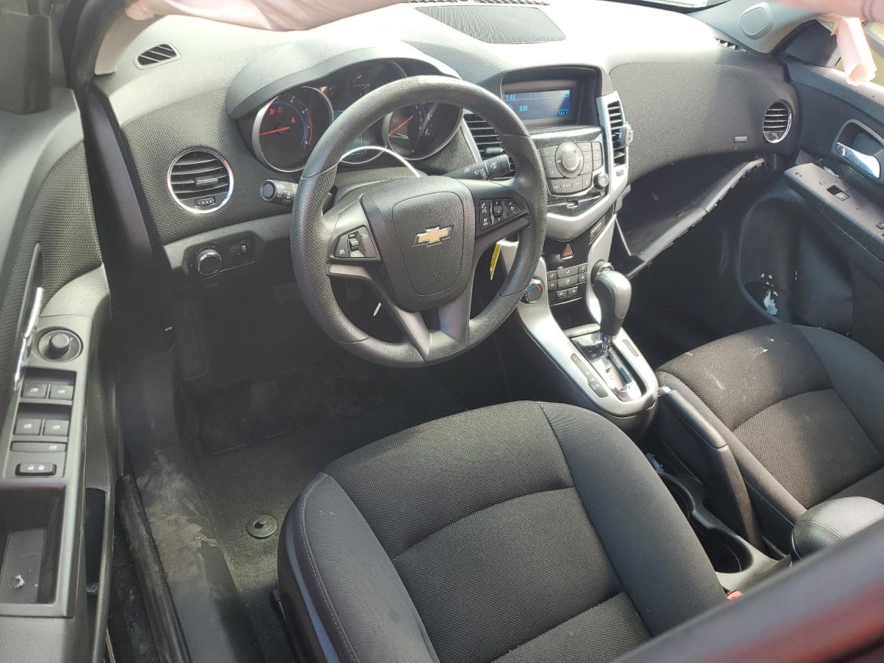 2016 Chevrolet Cruze - Image 8