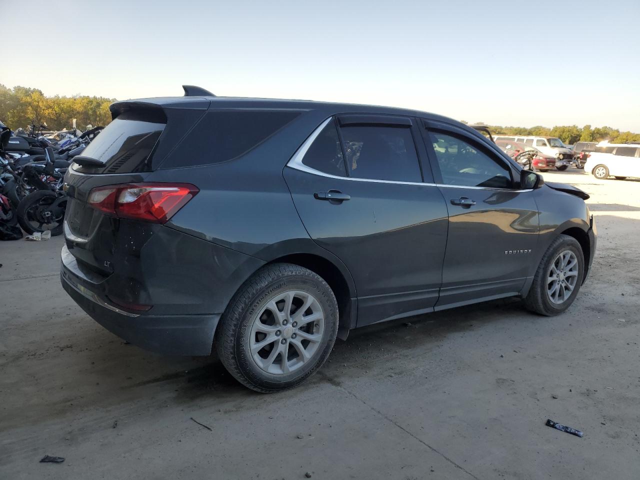 2018 Chevrolet Equinox - Image 3
