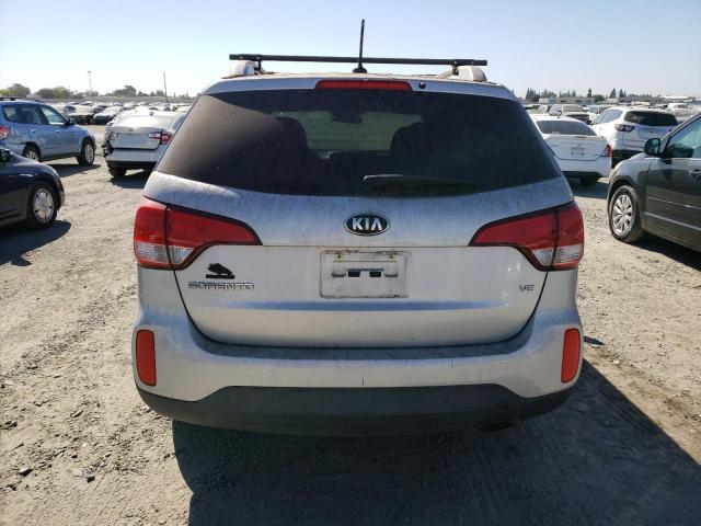  KIA SORENTO 2015 Srebrny