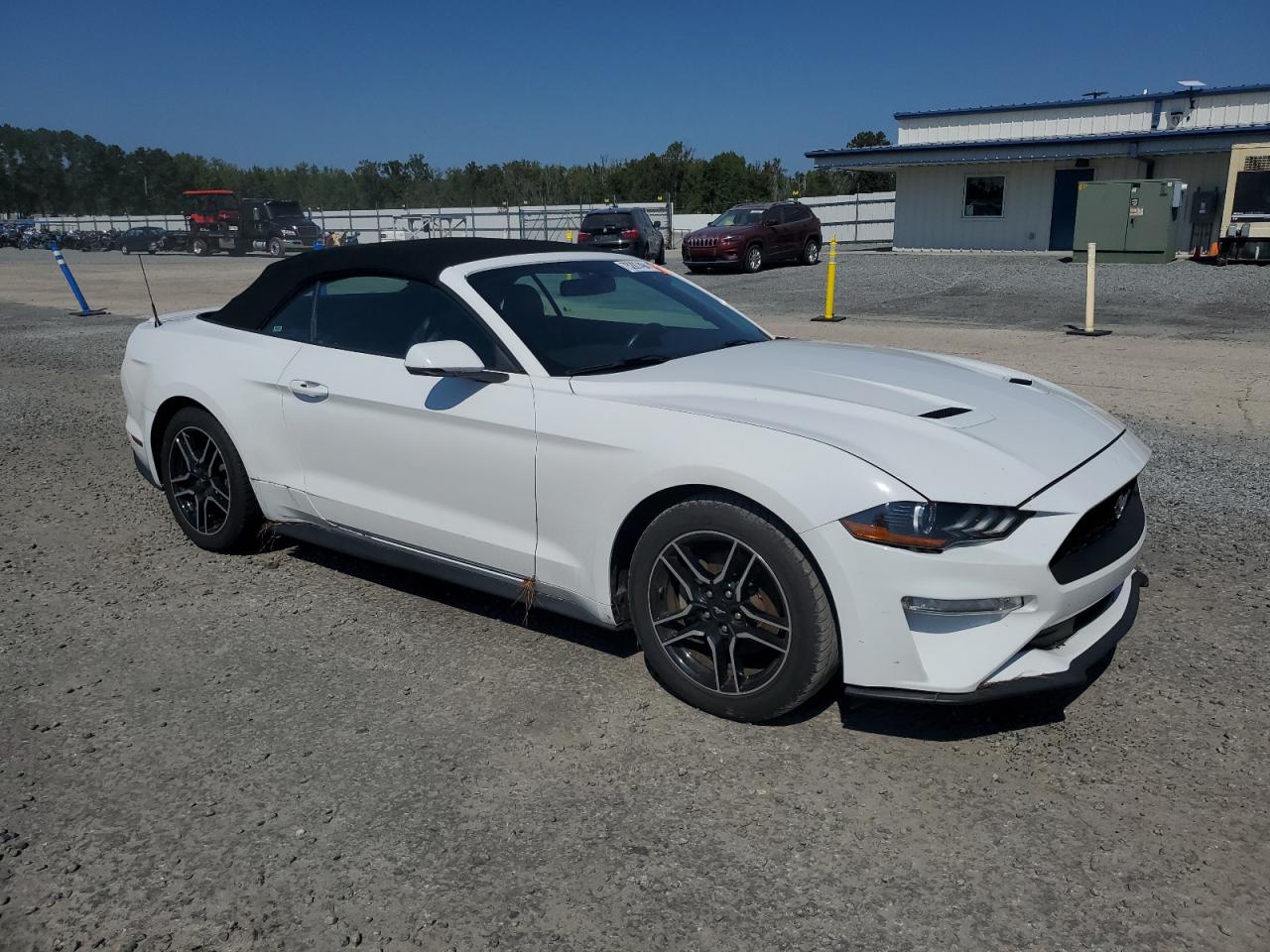 2019 Ford Mustang - Image 4