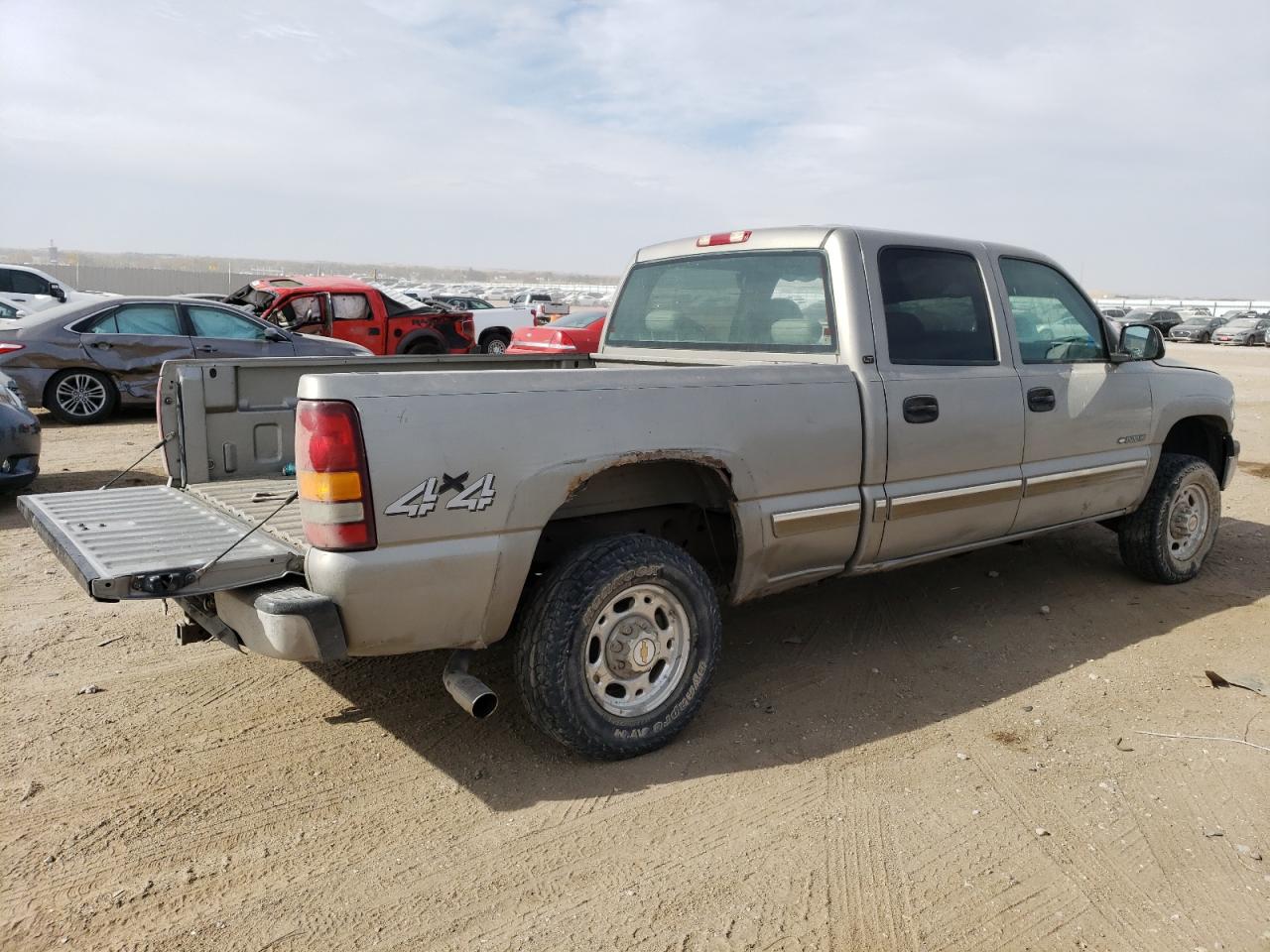 2001 Chevrolet Silverado - Image 3