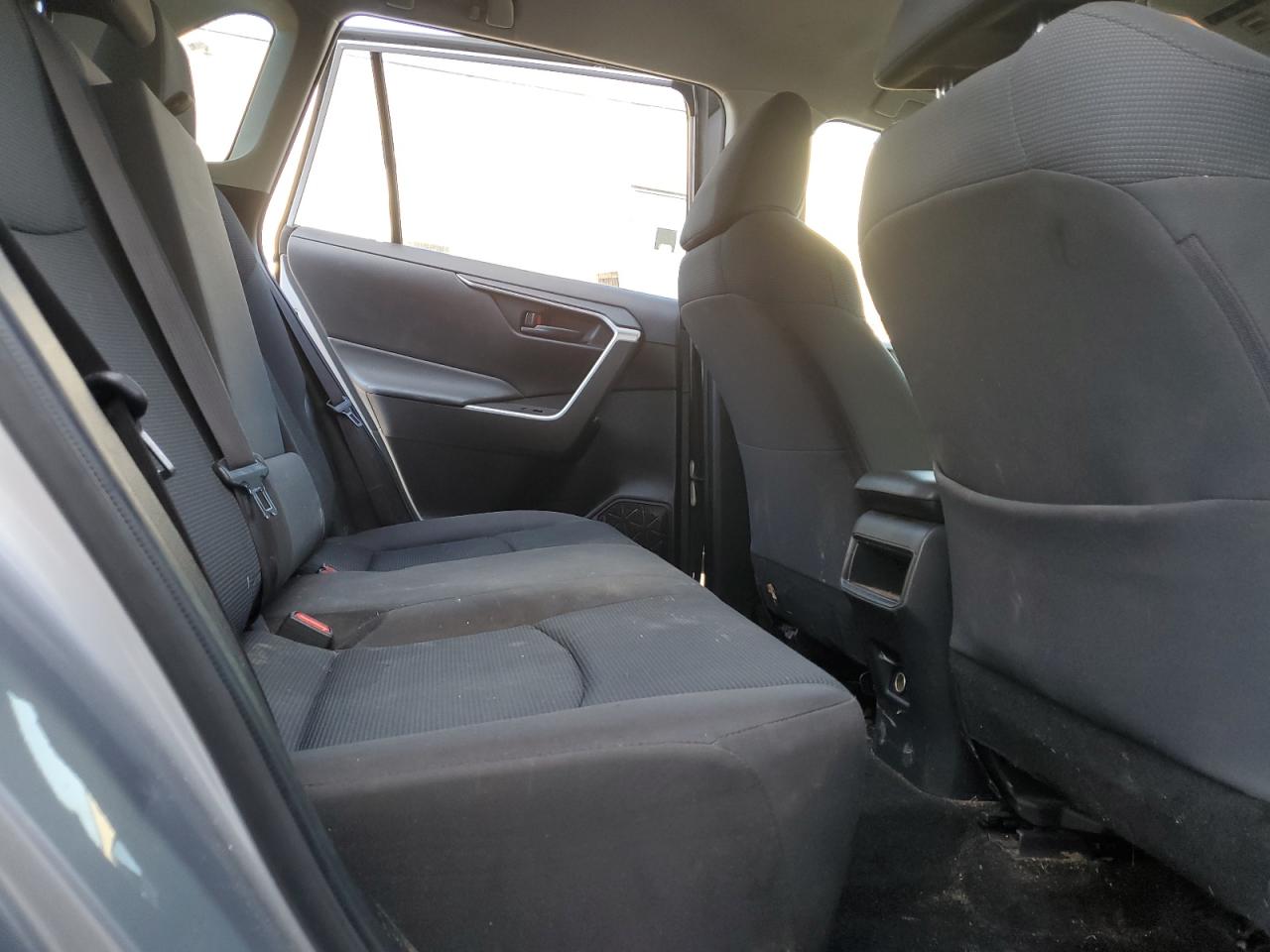 2019 Toyota RAV 4 - Image 11