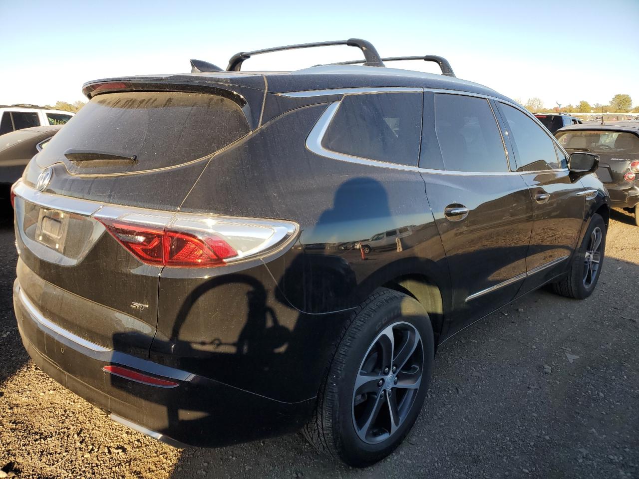 2022 Buick Enclave - Image 3