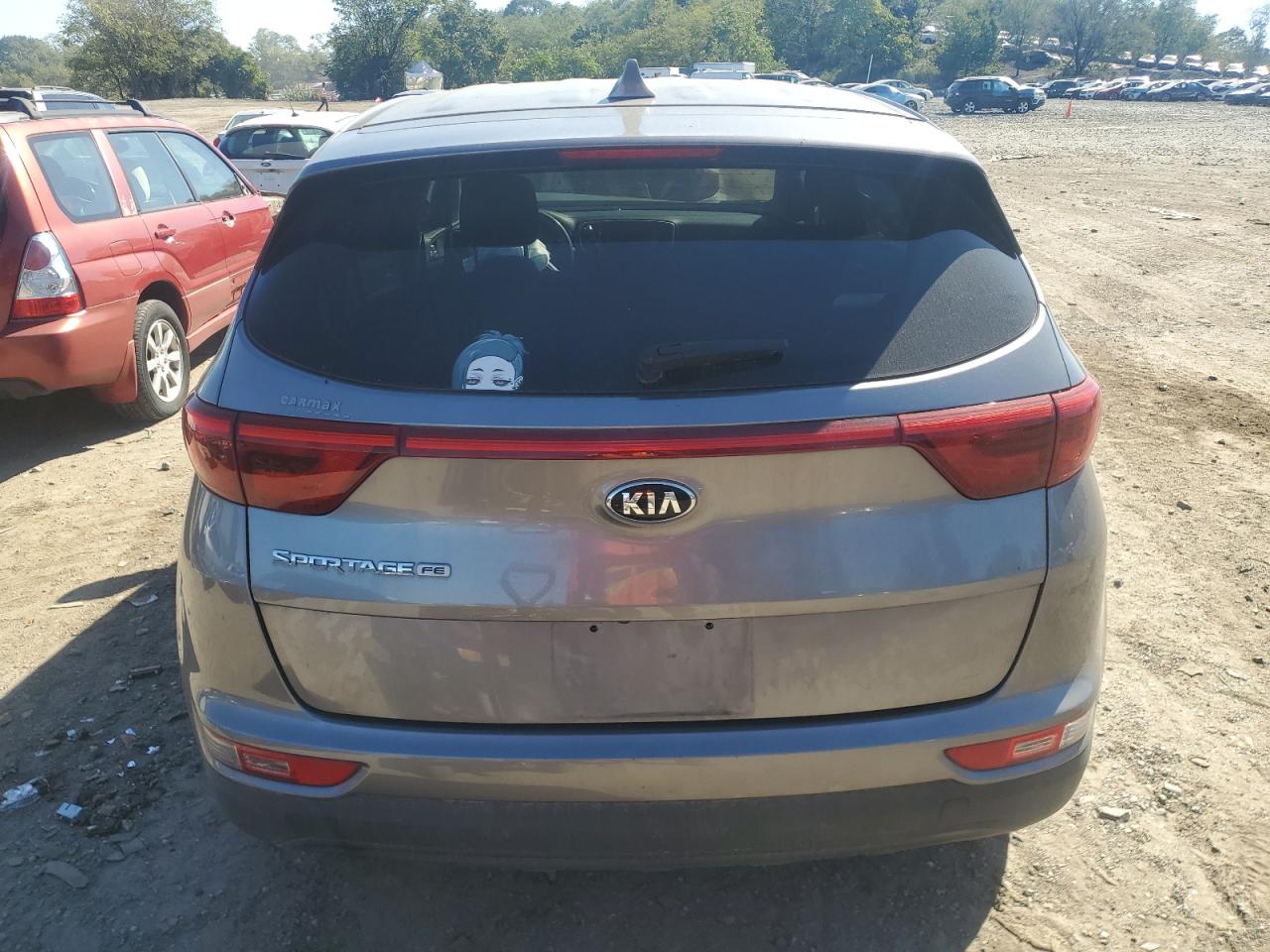 KNDPM3AC7H7175832 2017 Kia Sportage Lx