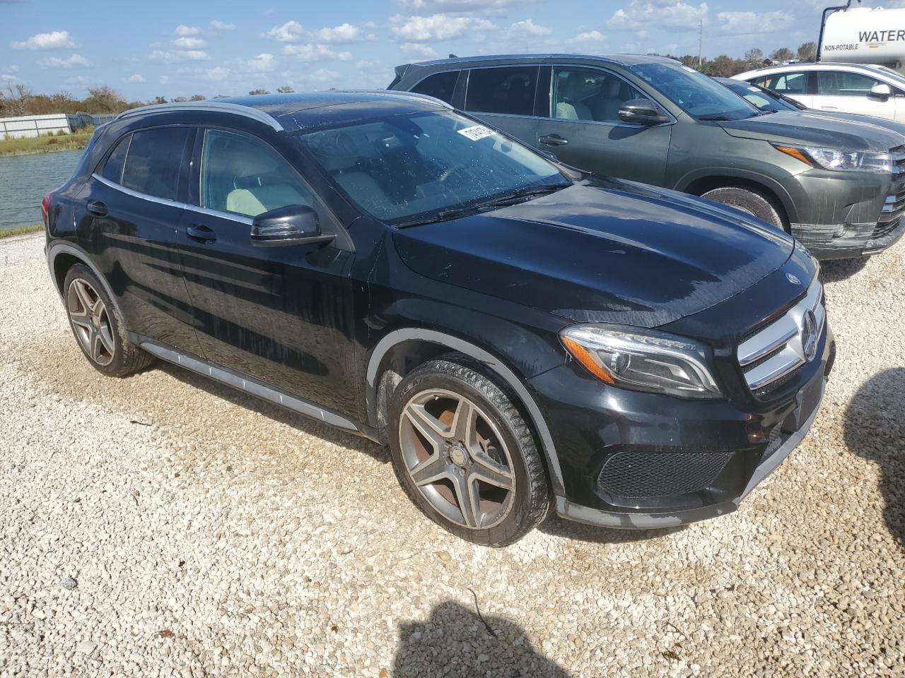 VIN WDCTG4GB6FJ092221 2015 MERCEDES-BENZ GLA-CLASS no.4