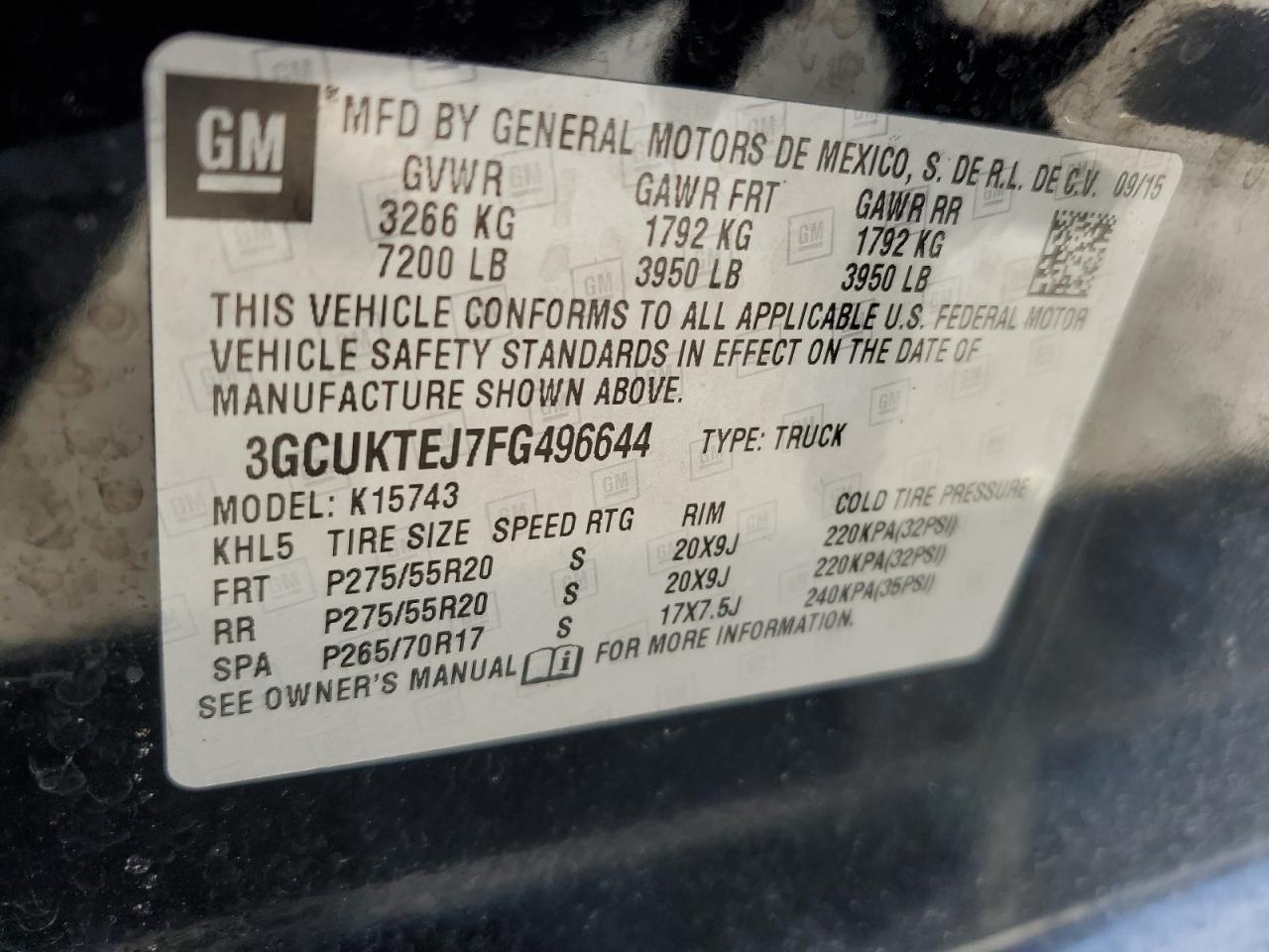 2015 Chevrolet Silverado - Image 13