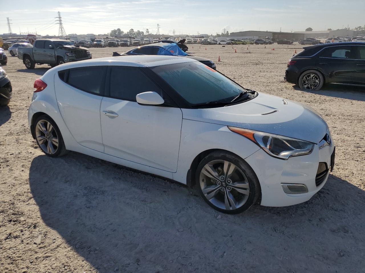 2012 Hyundai Veloster - Image 4