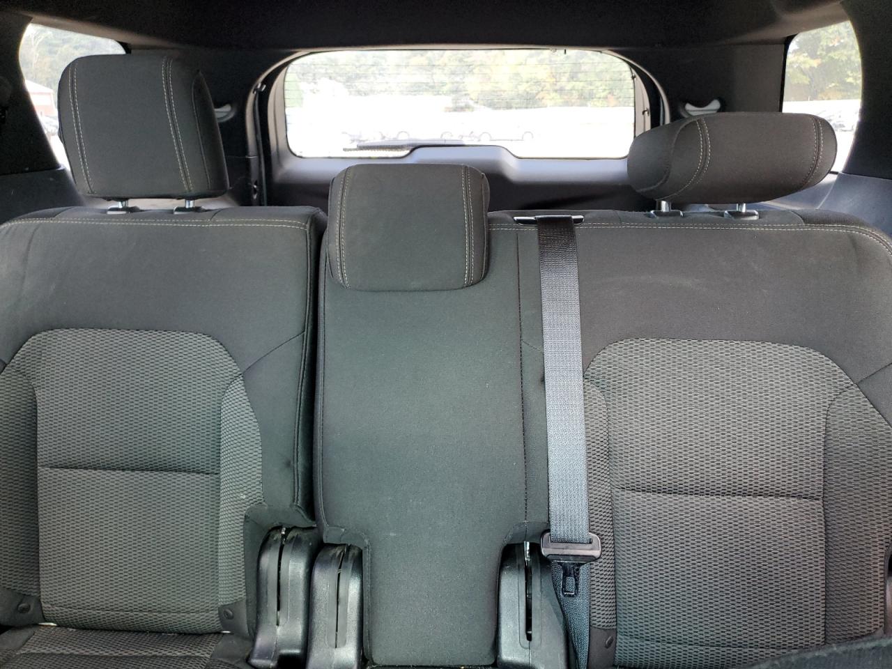 2016 Ford Explorer - Image 10