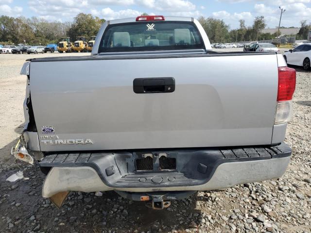  TOYOTA TUNDRA 2013 Srebrny