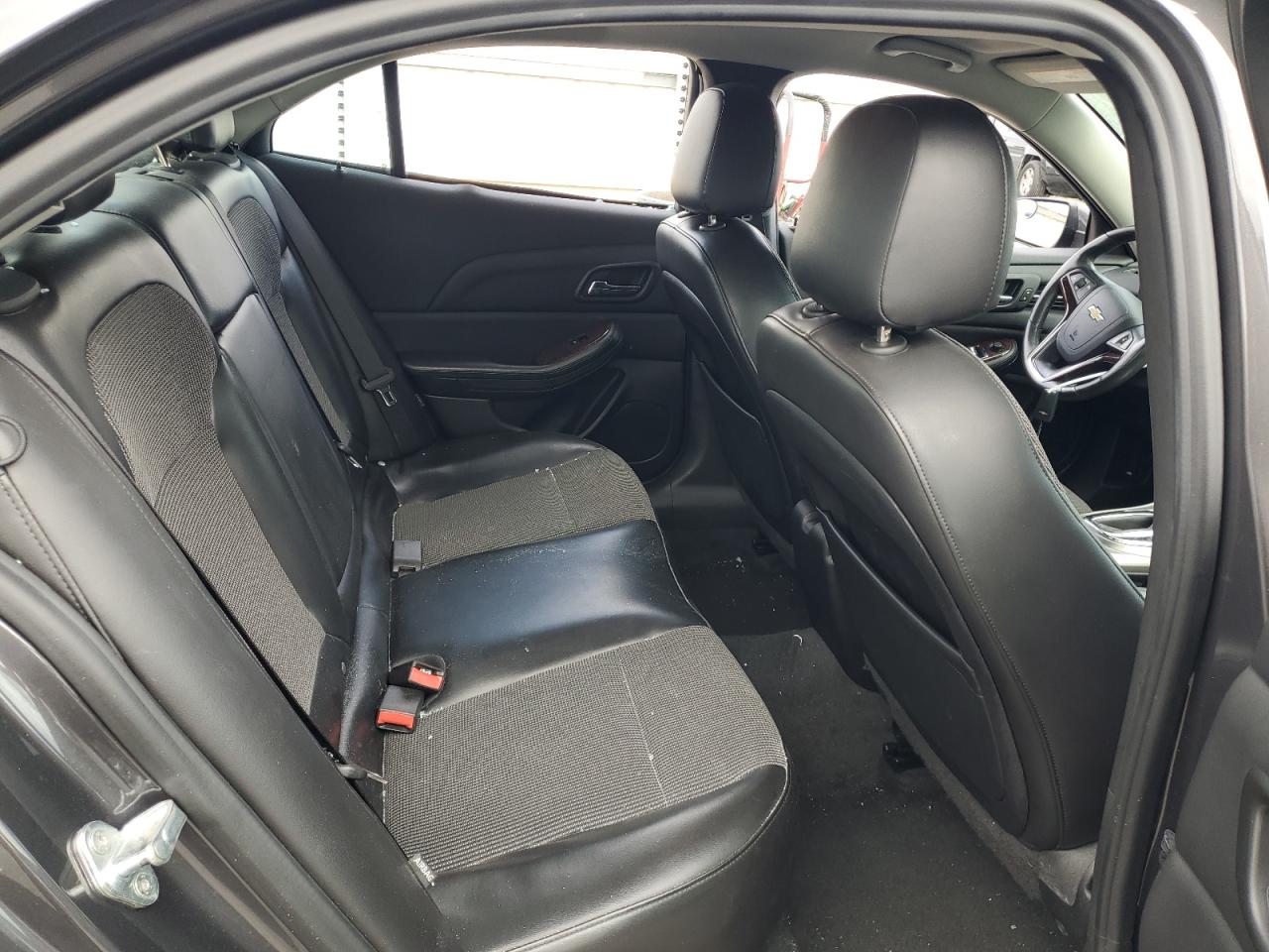 2013 Chevrolet Malibu - Image 11