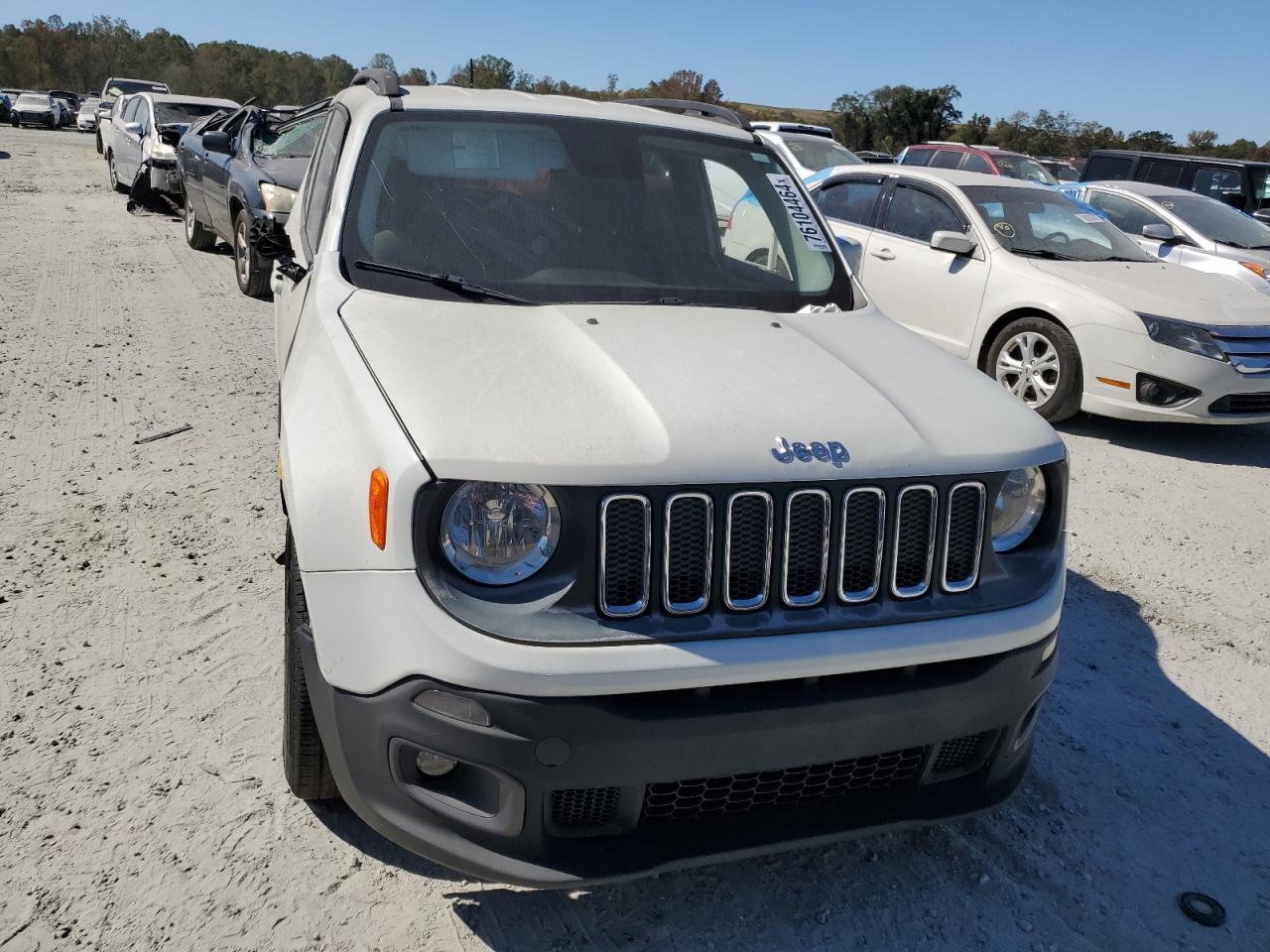 VIN ZACCJABT3FPB93884 2015 JEEP RENEGADE no.5