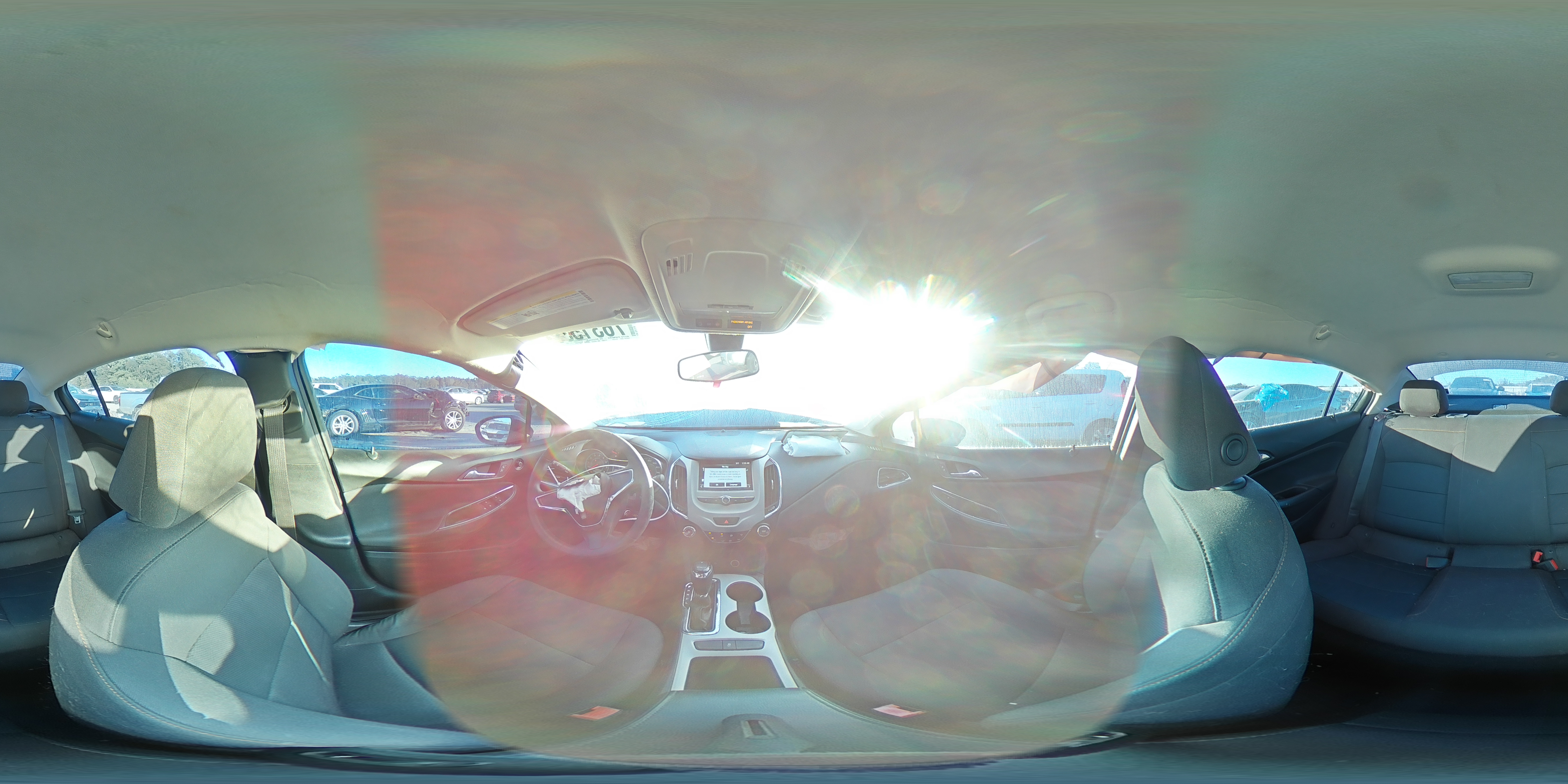 2018 Chevrolet Cruze - Image 13