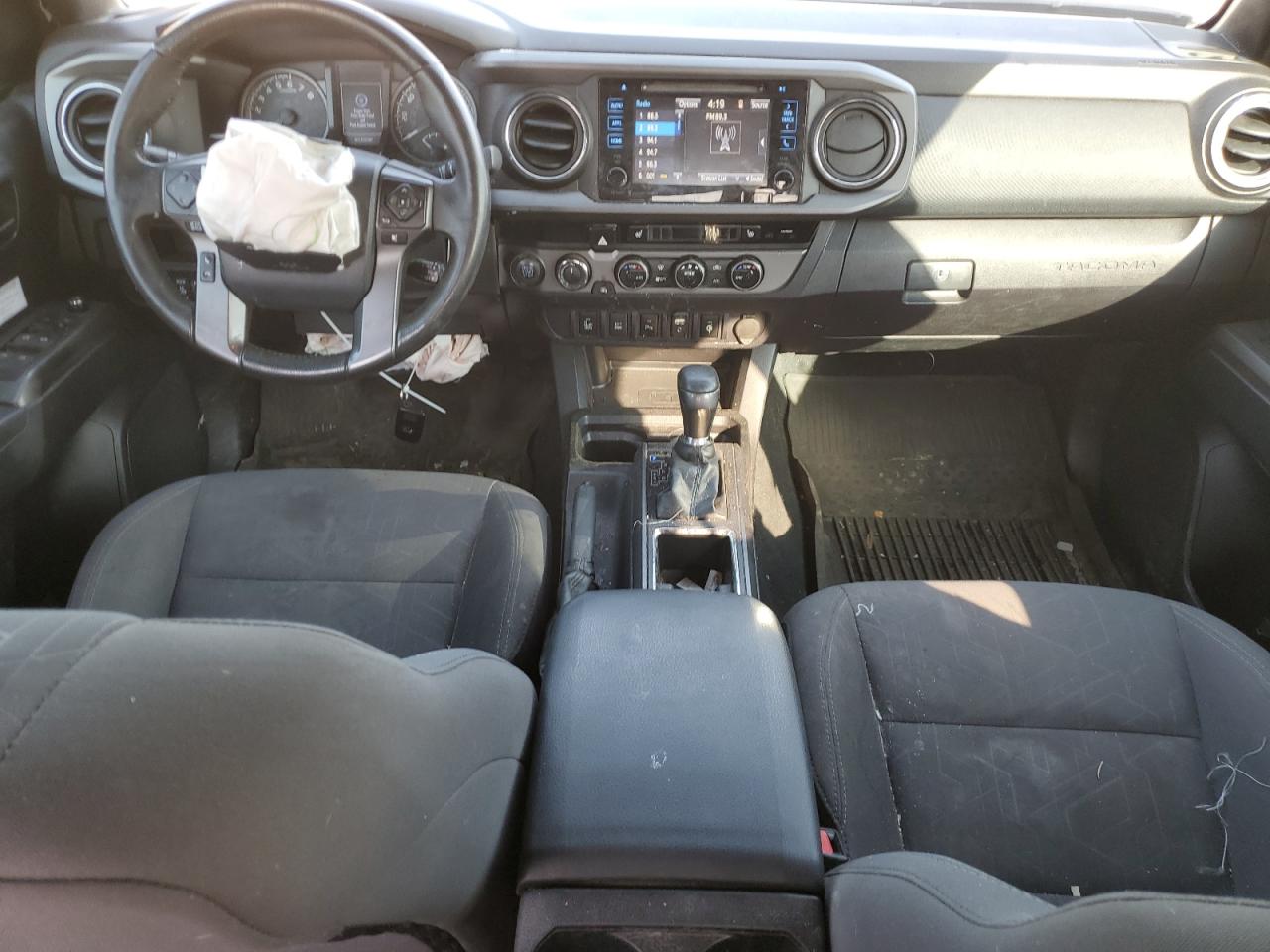 2017 Toyota Tacoma - Image 8