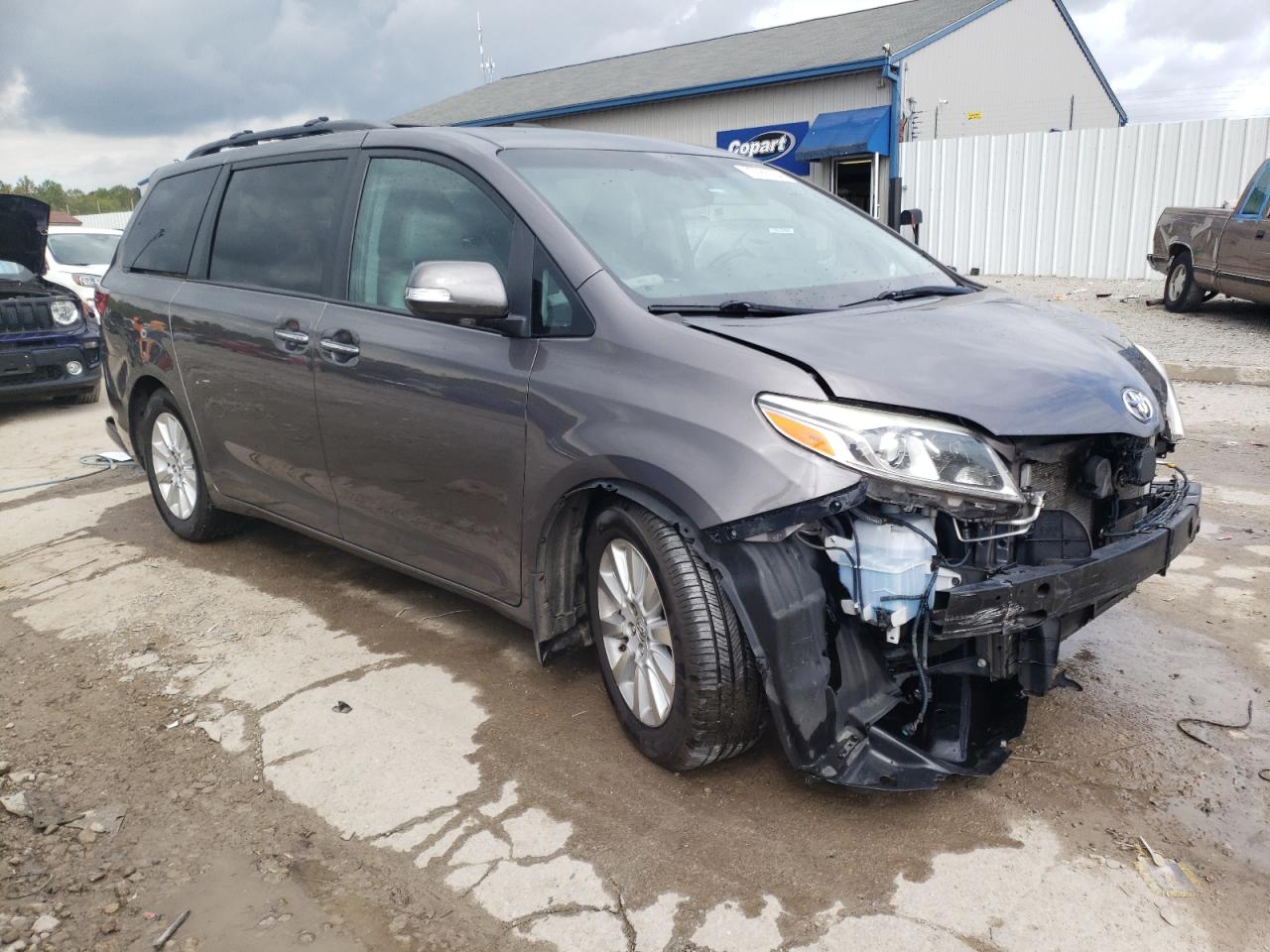 5TDYK3DC5GS731646 2016 Toyota Sienna Xle