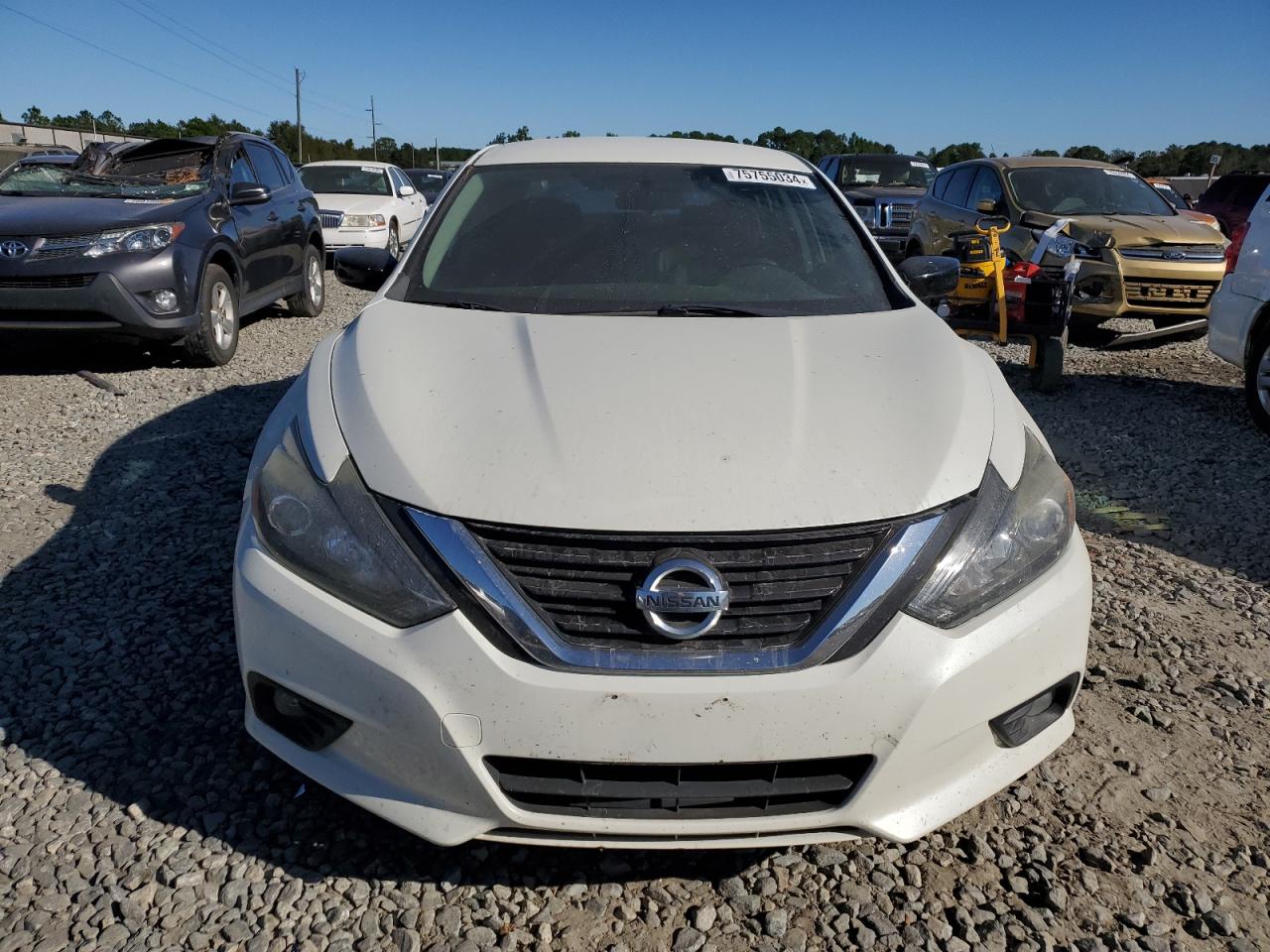 2017 Nissan Altima - Image 5