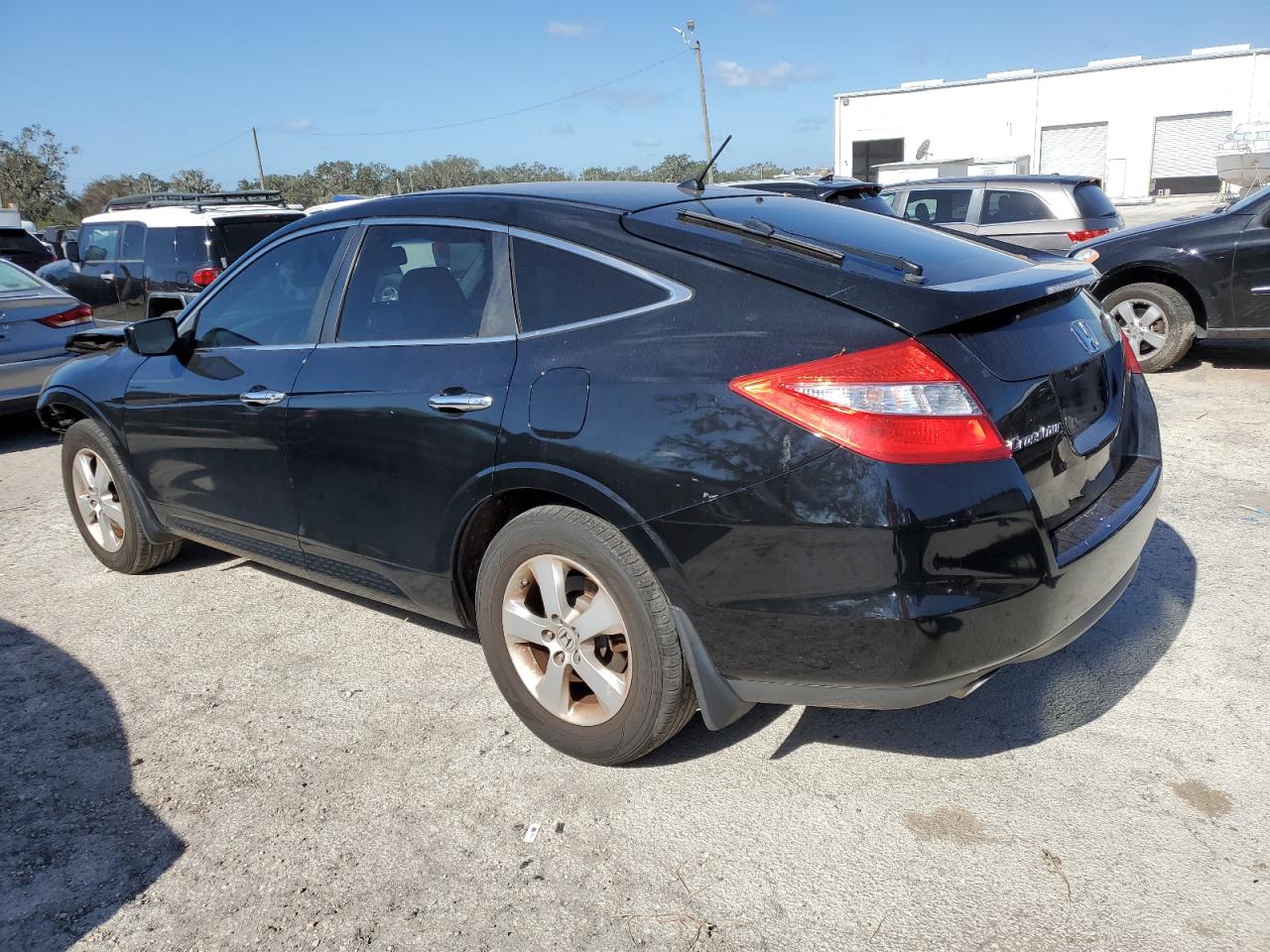 2012 Honda Crosstour - Image 2