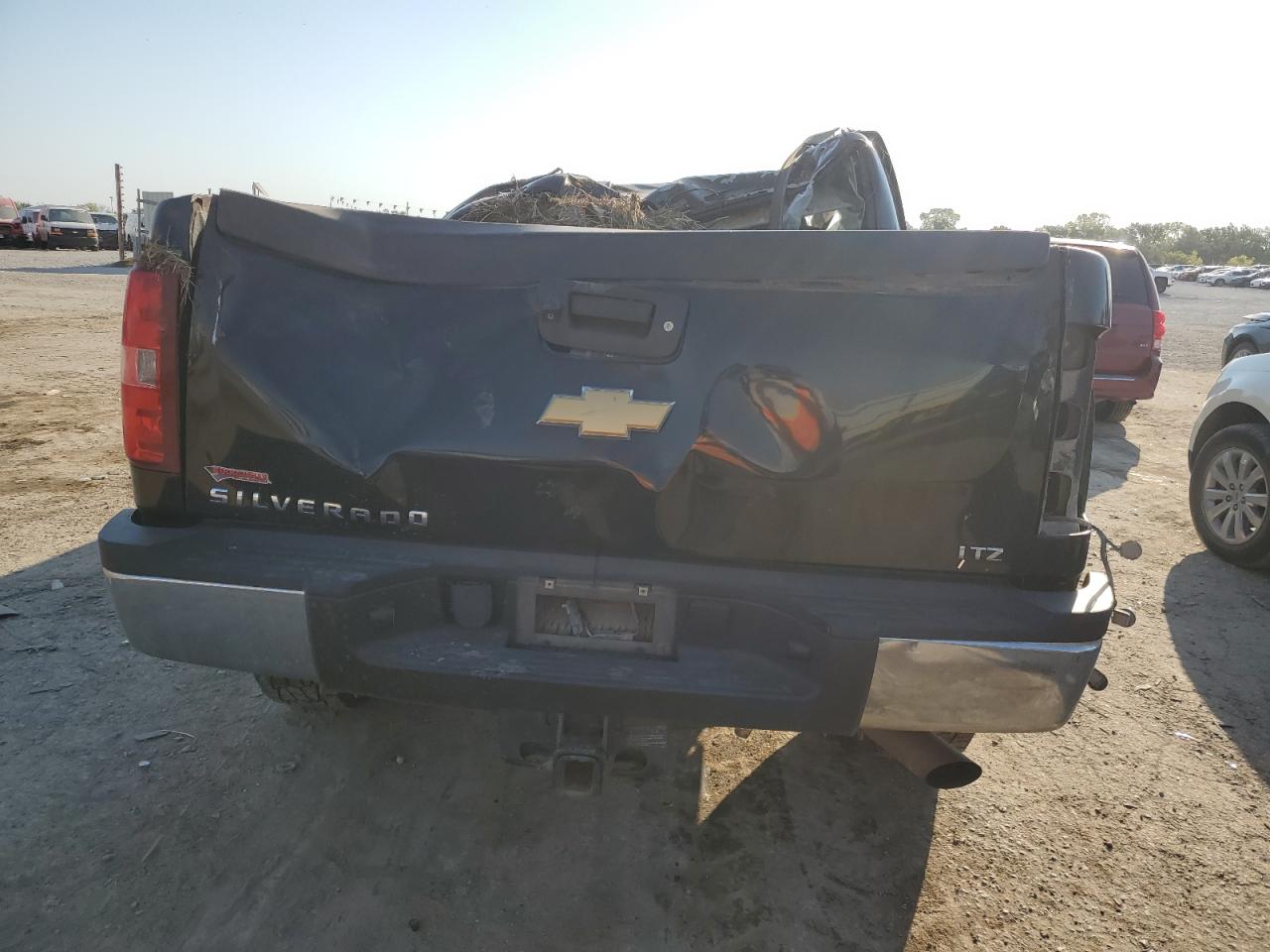 2014 Chevrolet Silverado - Image 6