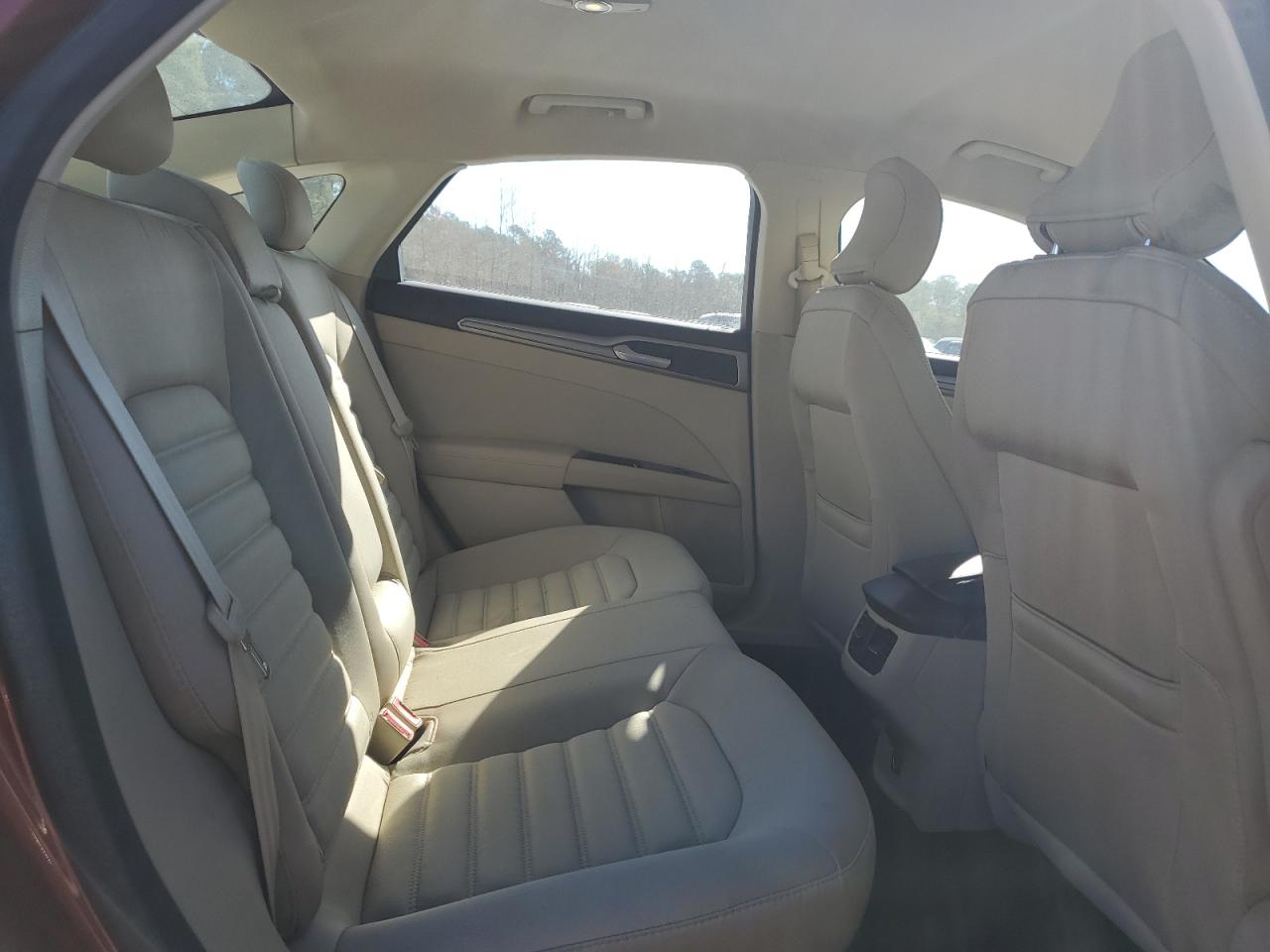 2015 Ford Fusion - Image 10