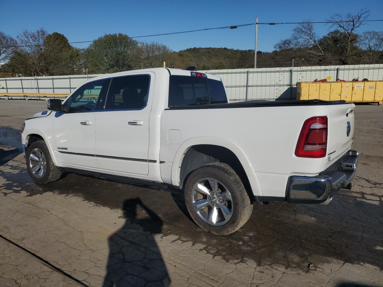 2022 RAM 1500 - Image 2
