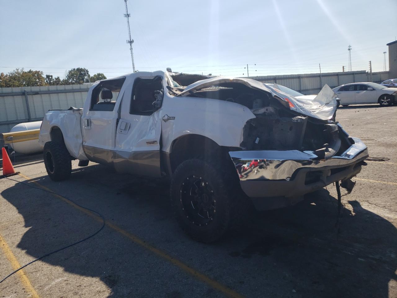 2004 Ford F350 - Image 4