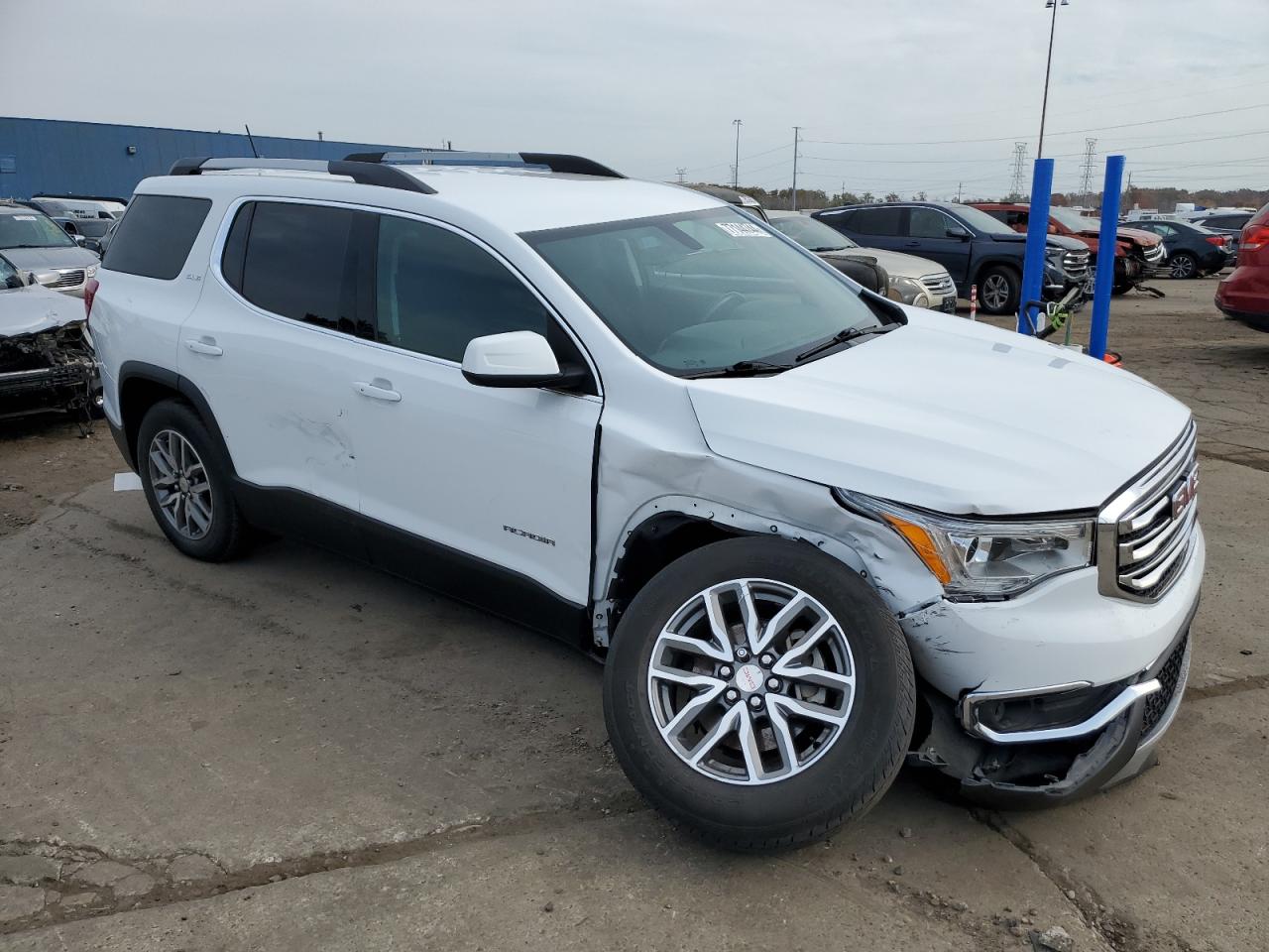 2019 GMC Acadia - Image 4
