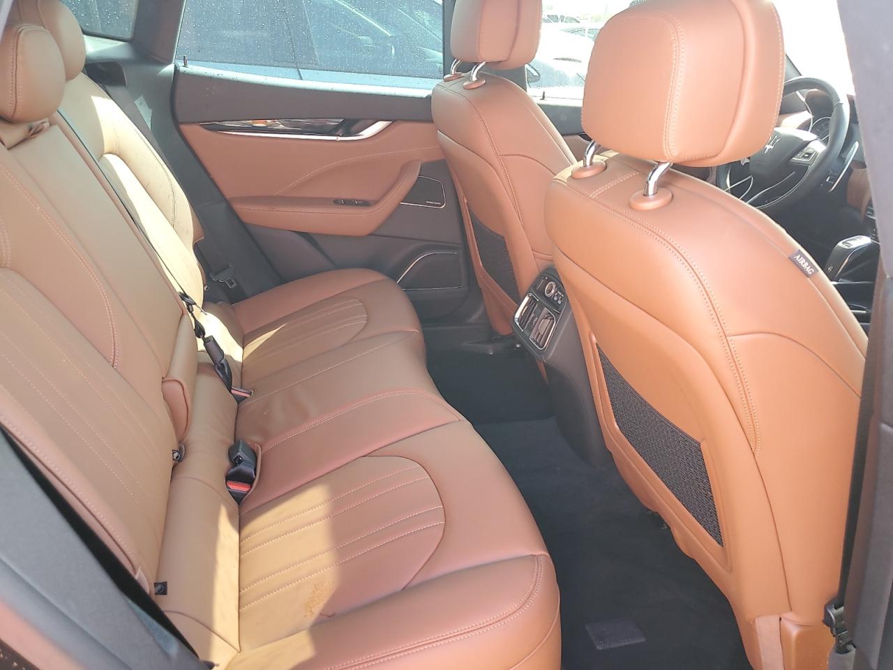 2023 Maserati Levante - Image 11