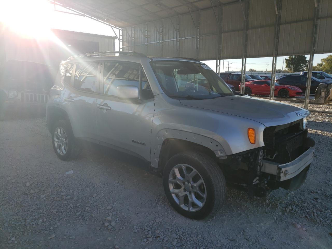 VIN ZACCJBBT6FPC14720 2015 JEEP RENEGADE no.4