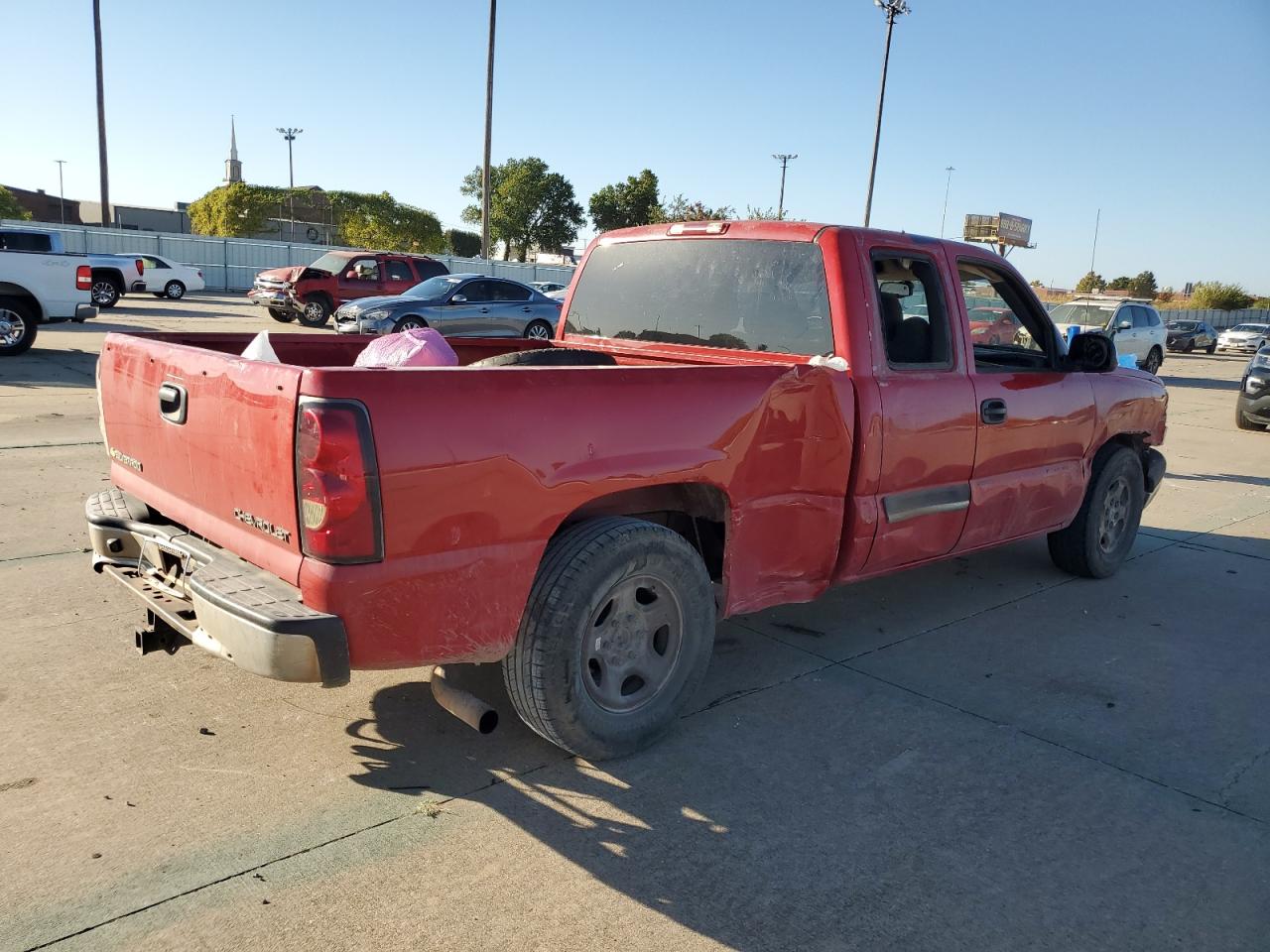 2004 Chevrolet Silverado C1500 VIN: 2GCEC19TX41339861 Lot: 77693614