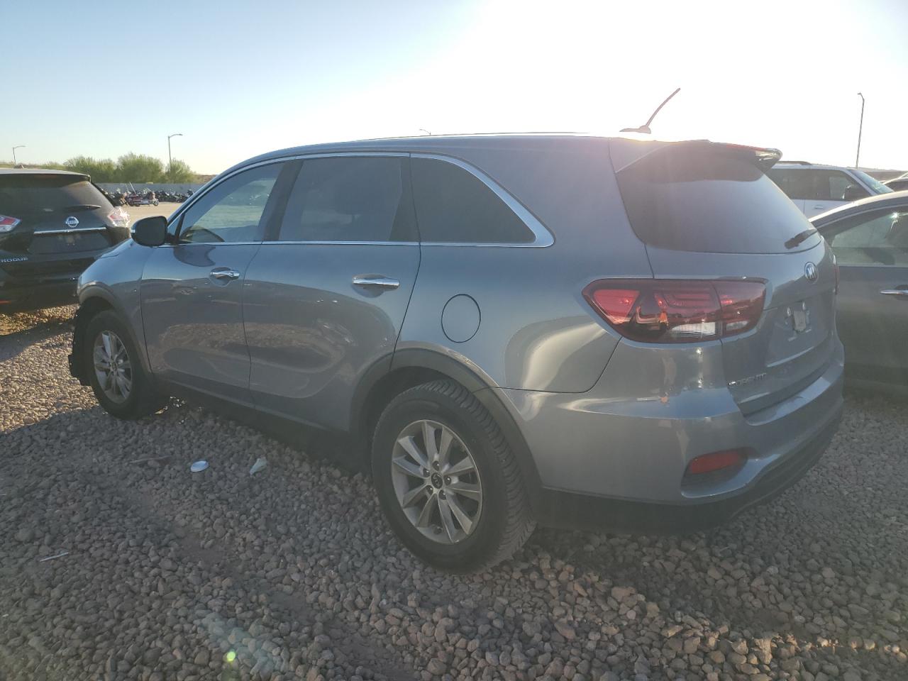 2019 Kia Sorento L VIN: 5XYPG4A34KG602469 Lot: 77592904