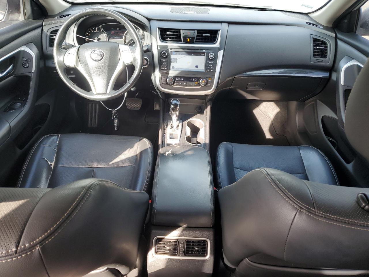 2016 Nissan Altima - Image 8