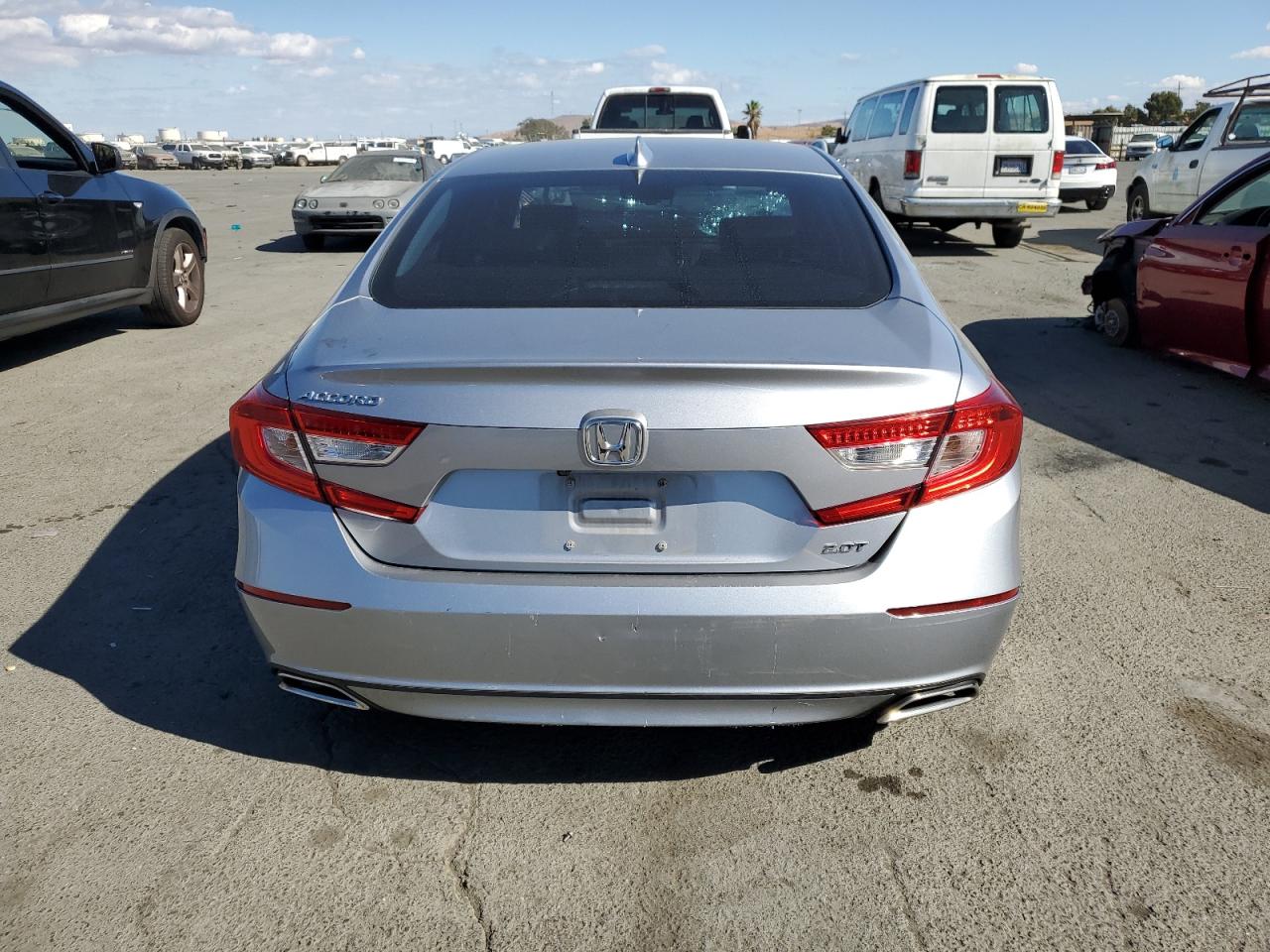 VIN 1HGCV2F5XJA014904 2018 HONDA ACCORD no.6