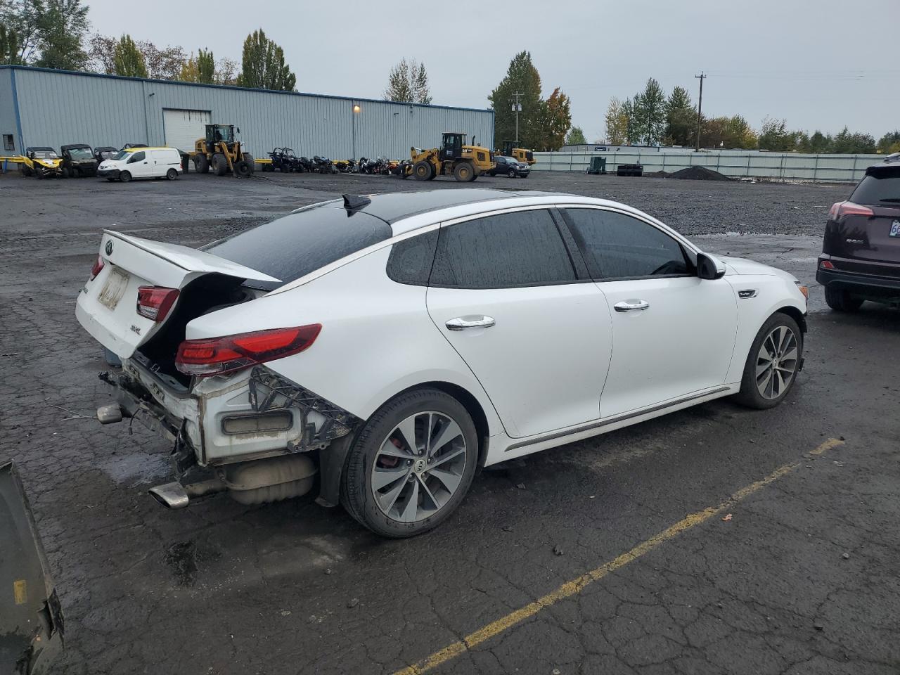 2016 Kia Optima - Image 3