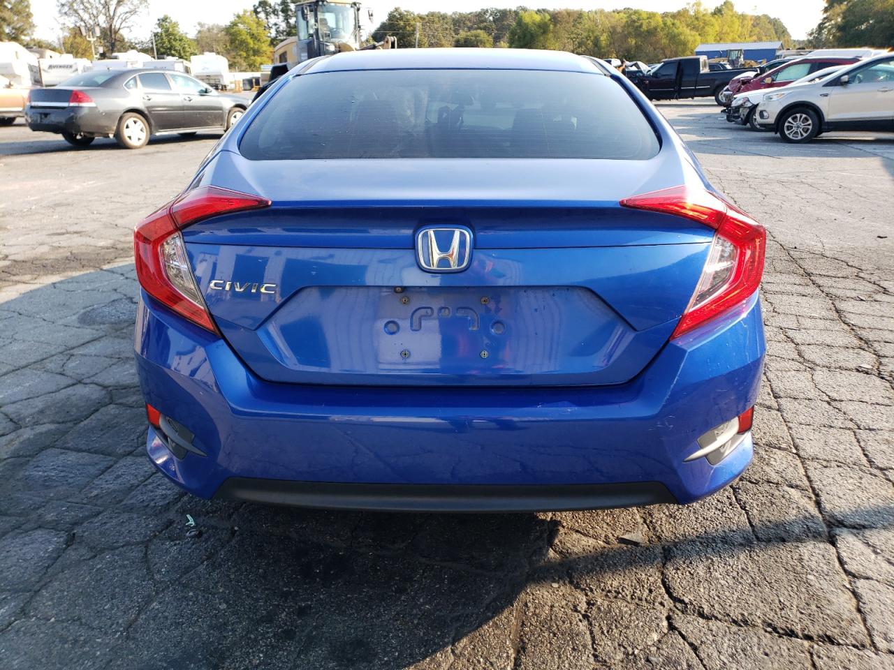 2018 Honda Civic Lx VIN: 2HGFC2F53JH588443 Lot: 75168934