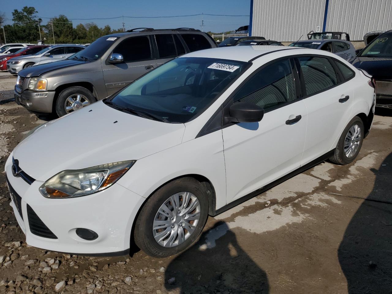 VIN 1FADP3E24EL171029 2014 FORD FOCUS no.1