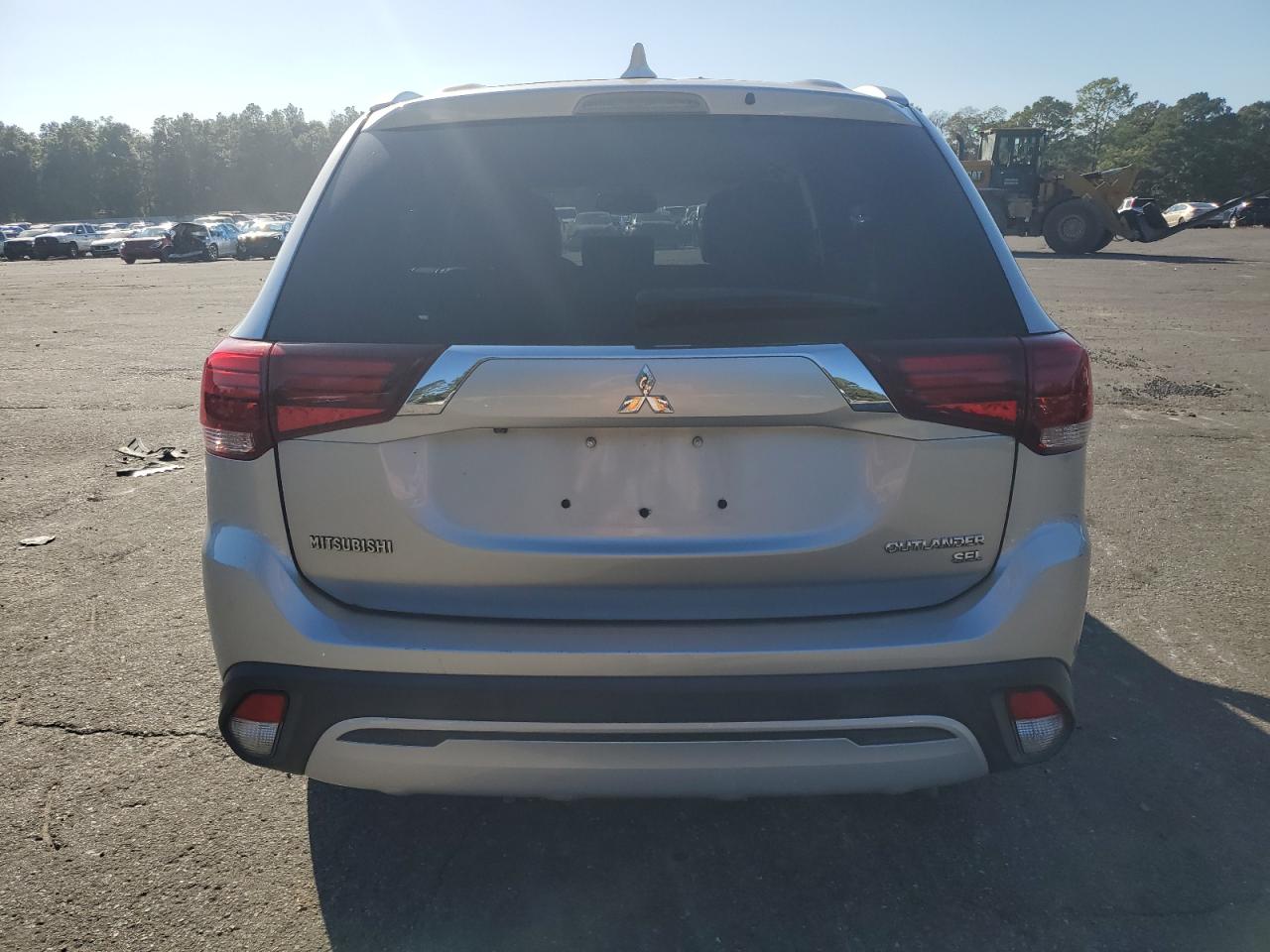 JA4AD3A31KZ018650 2019 Mitsubishi Outlander Se