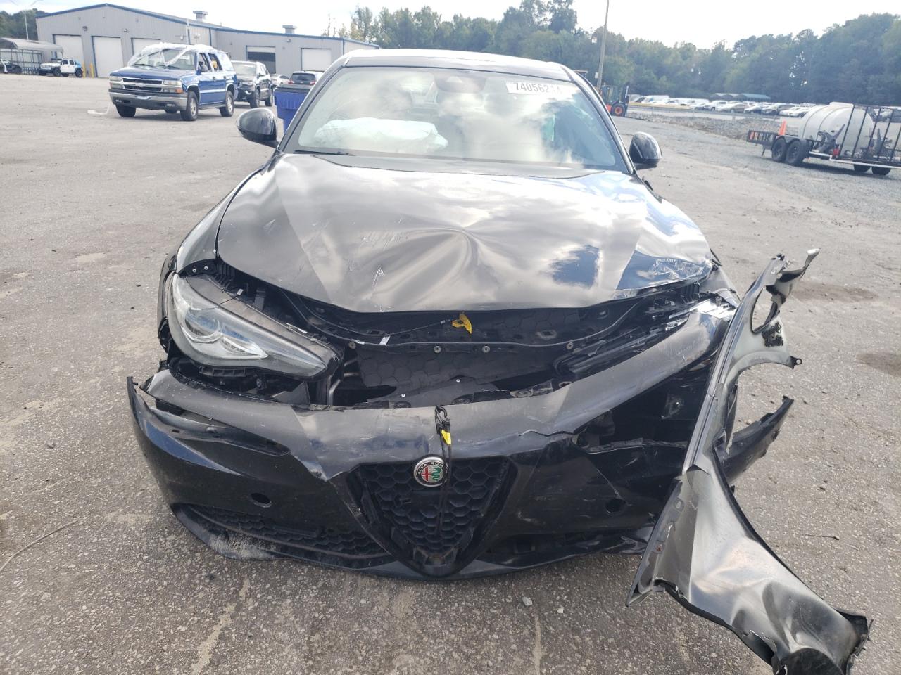 2017 Alfa Romeo Giulia - Image 5